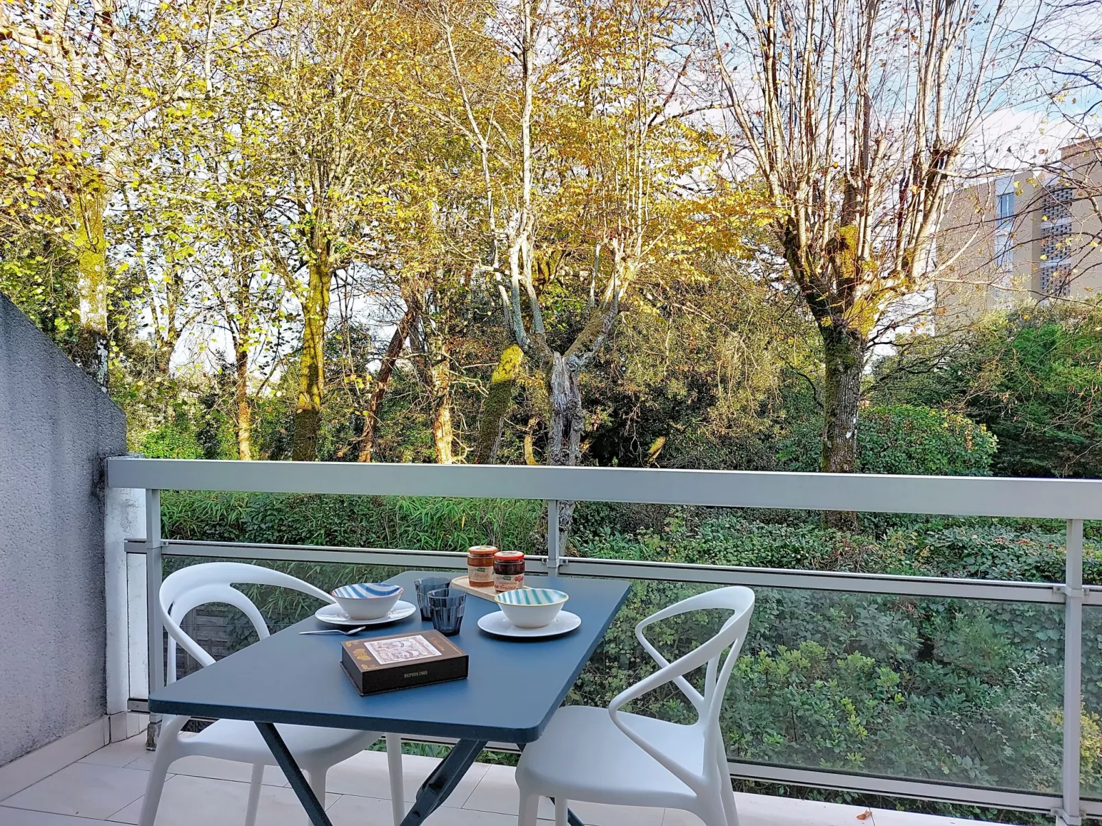 Les Hauts de Nauzan-Outside