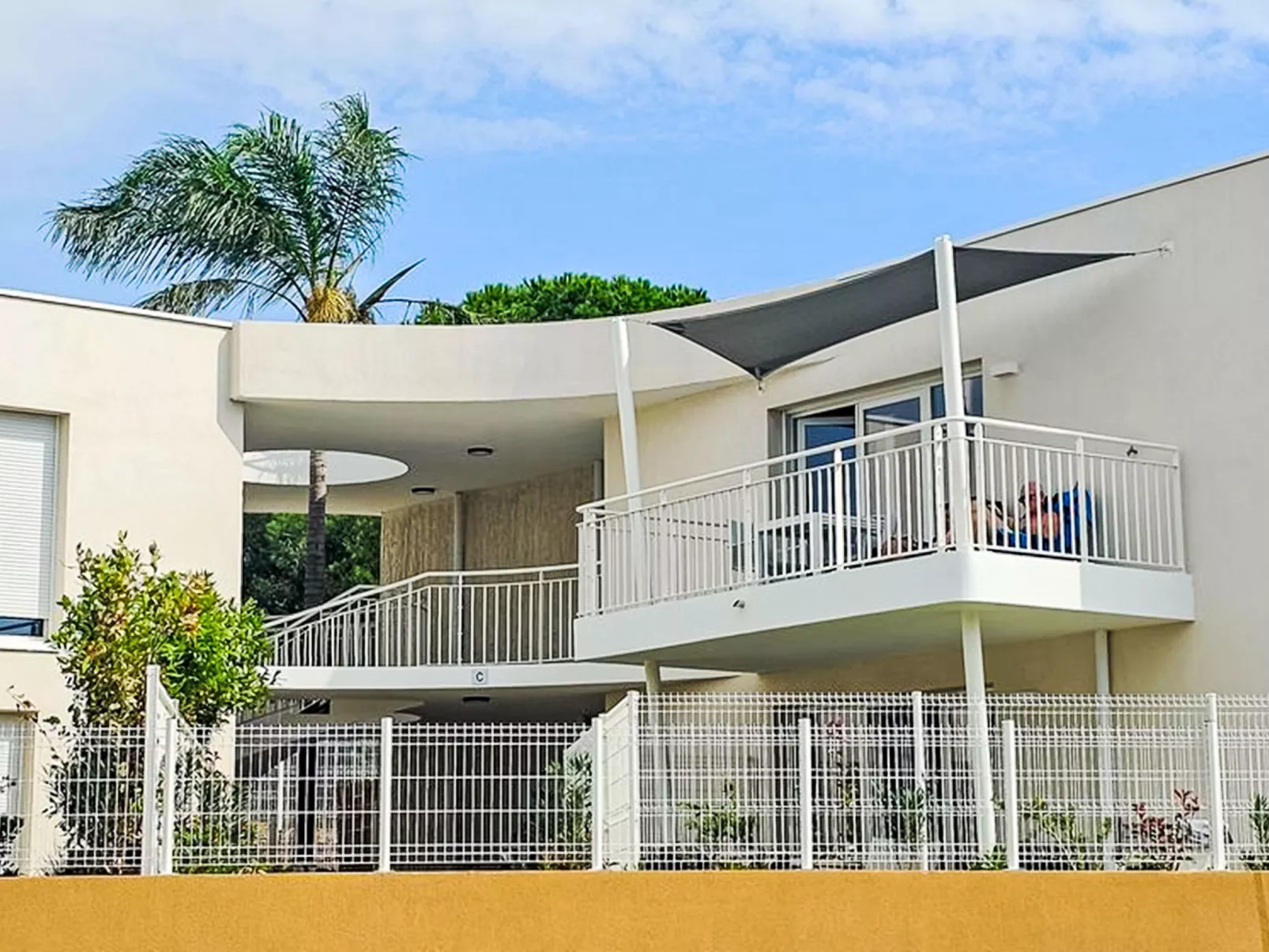 Résidence Eleganza-Draußen