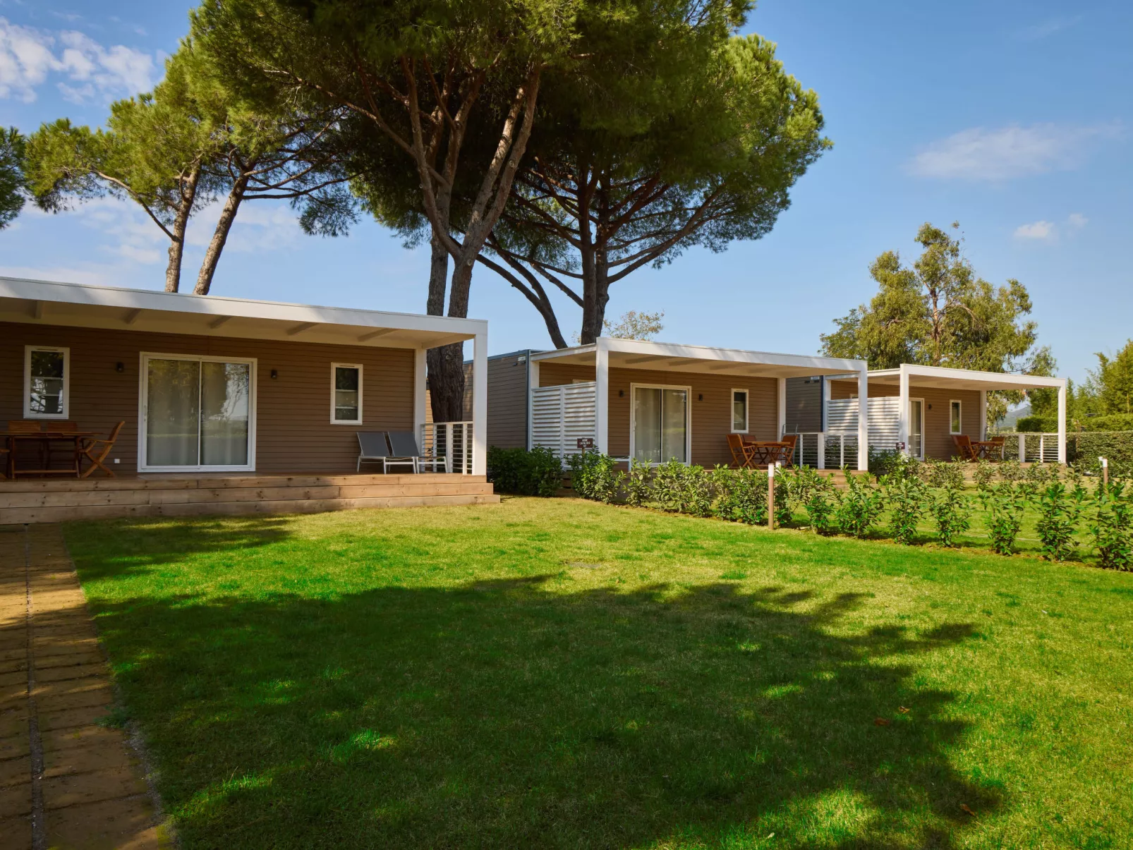 Costa D'Argento-Outside