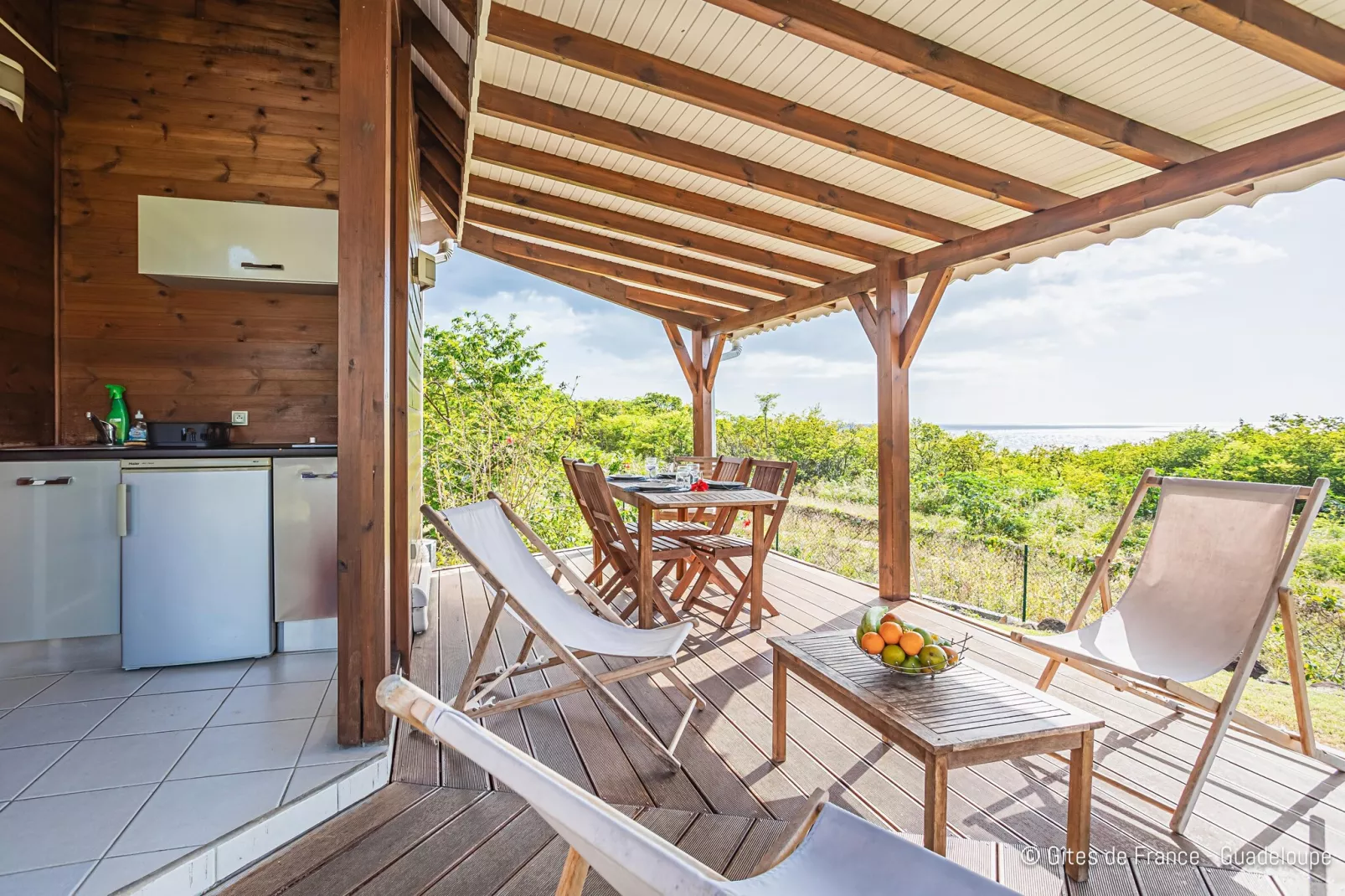 Paradise Bay Bungalow cosy bord de mer et piscine-Terrace balcony