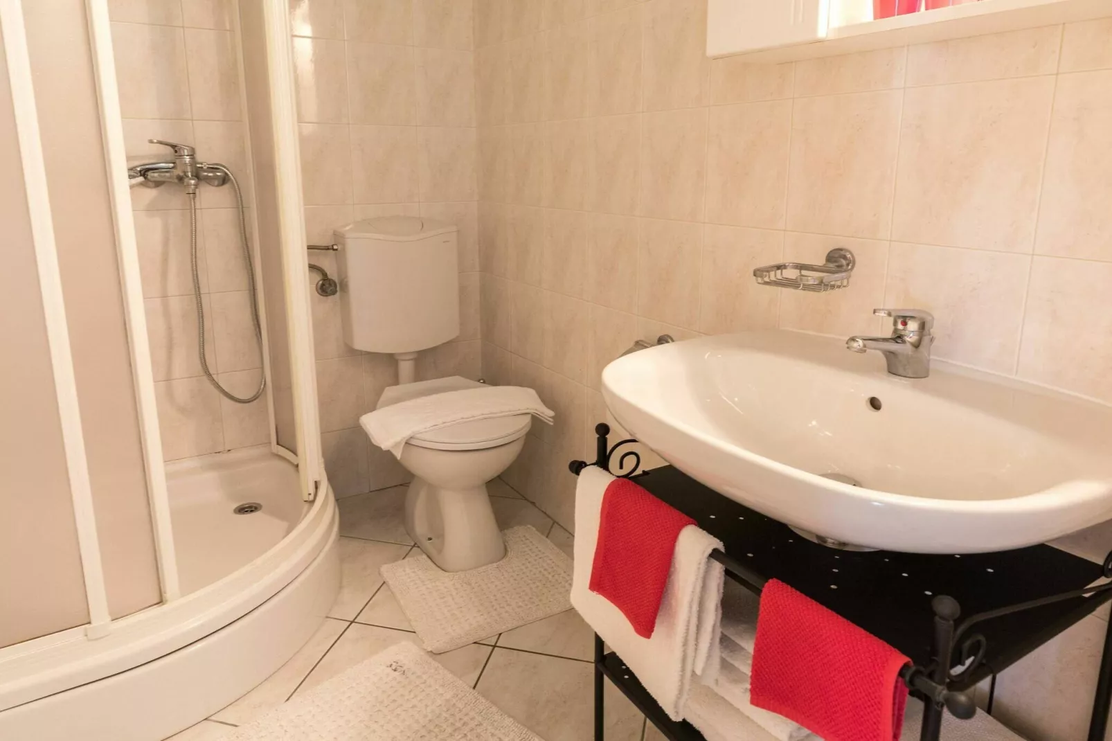 Beach apartment Jadrija-Bathroom