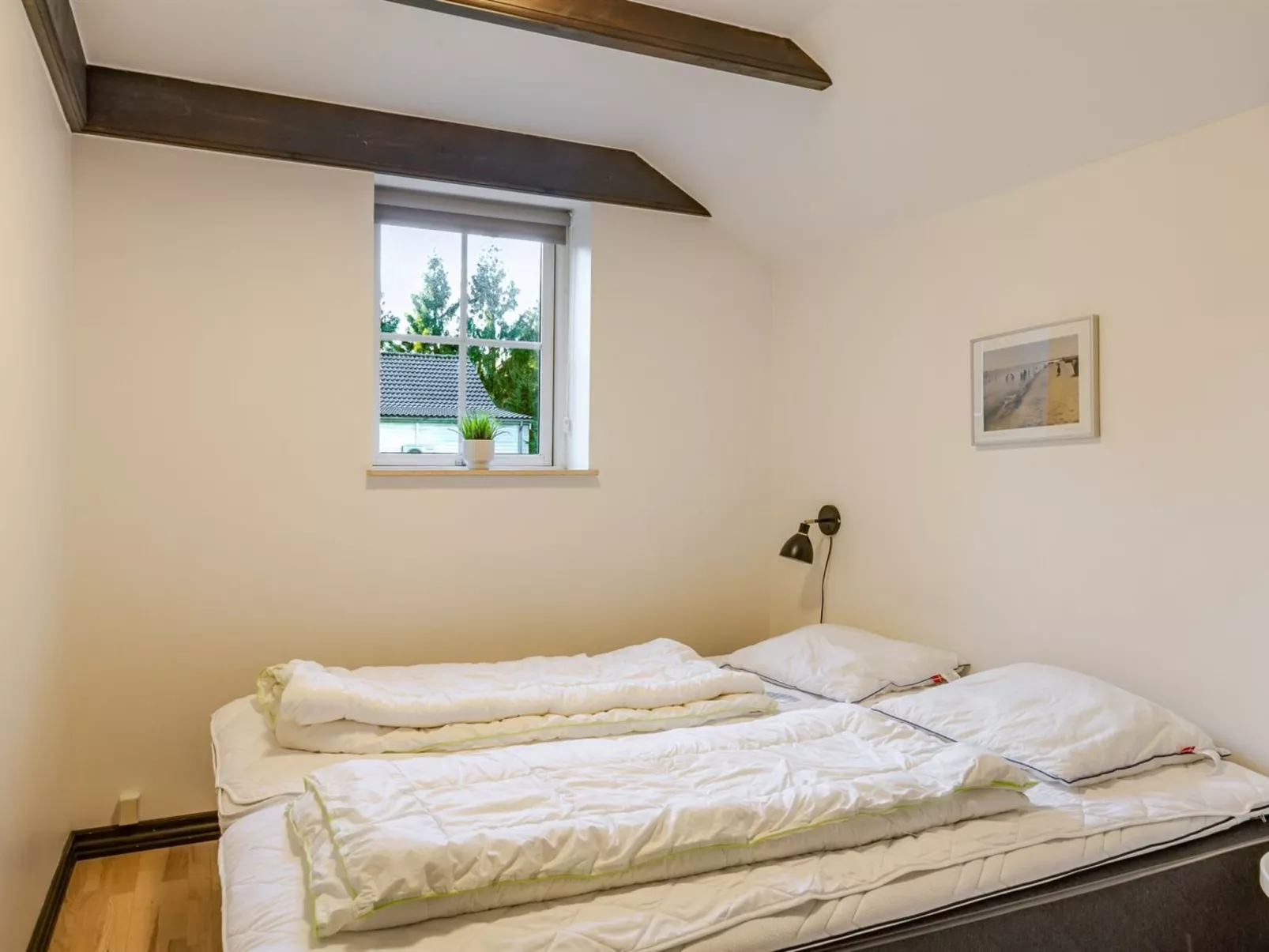 "Ørger" - 30km from the sea-Drinnen