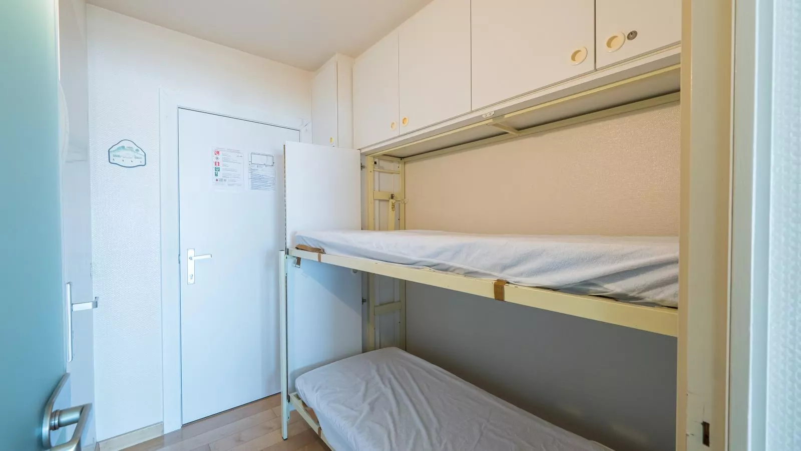 Brisbane II - 0202 + parking 35 (Zeegalm)-Chambre