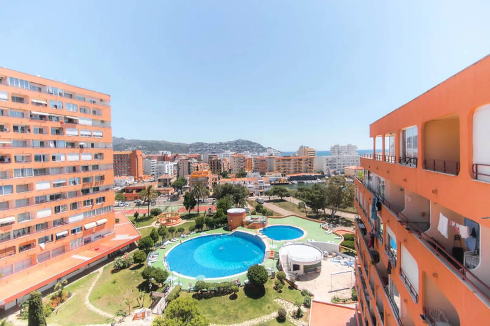 Studio à Roses-Non tagué