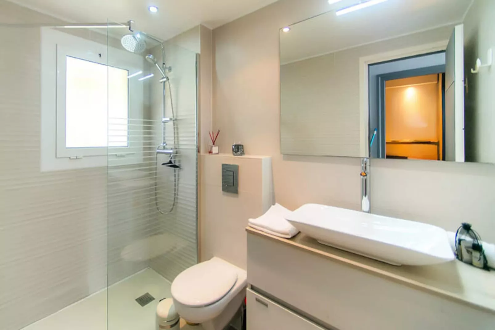 Appartements à Roses-Untagged