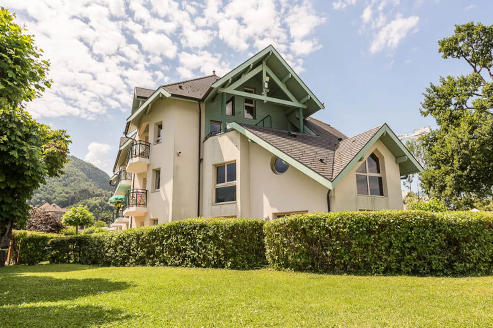 Studio à Duingt-Nicht zugeordnet