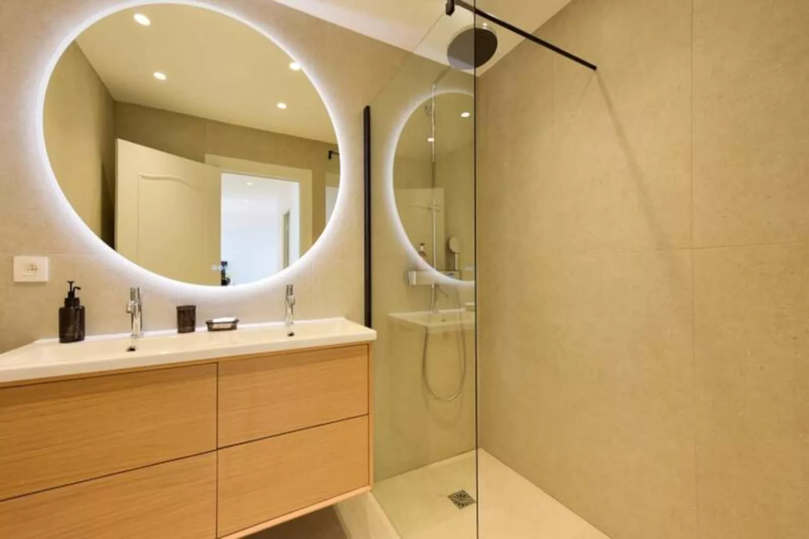 Résidence 2p Standing, Plage &agrave; Pied, Vue Mer, Garage.-Untagged