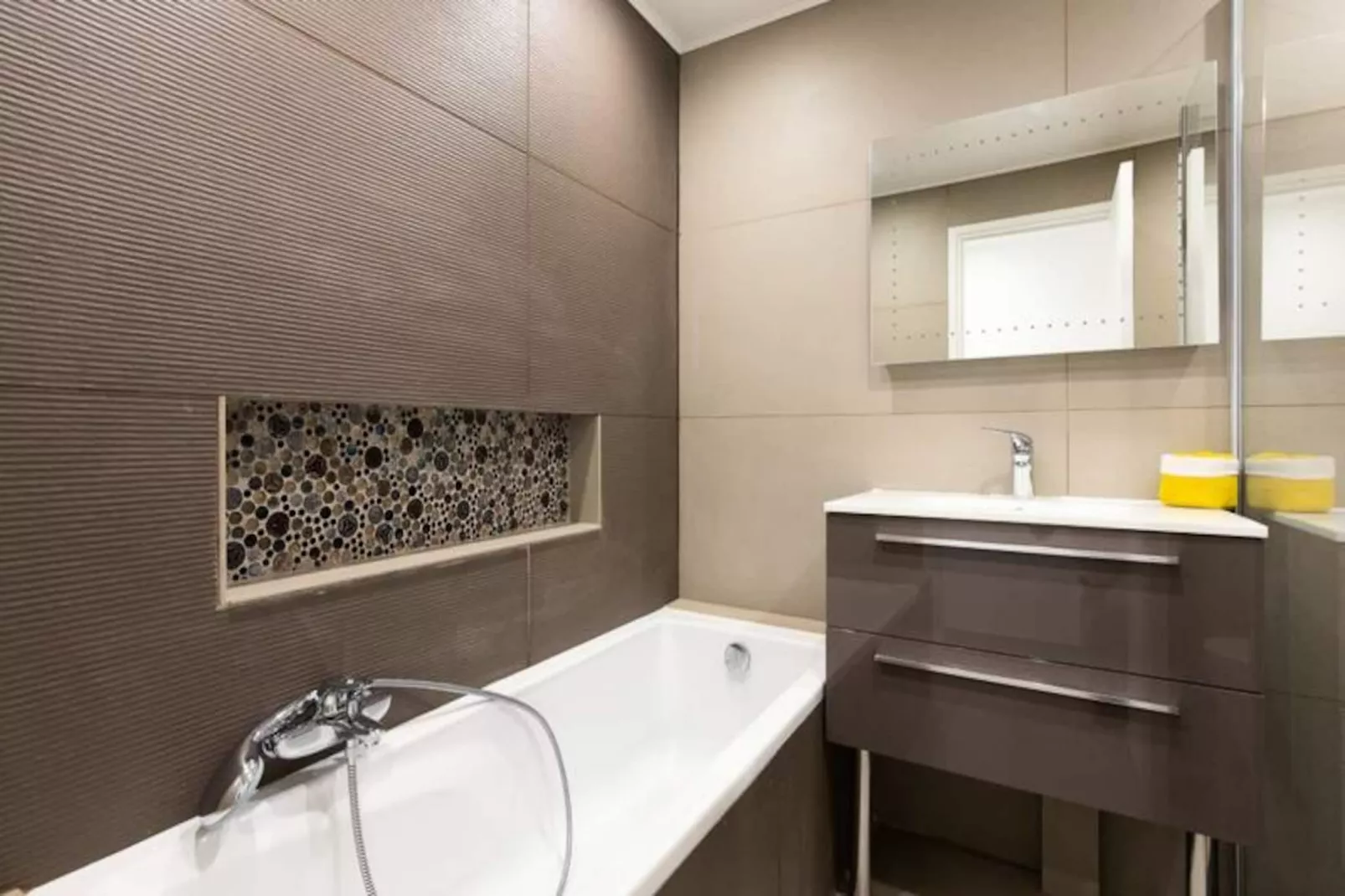 Résidence 3p Traversant &agrave; 2 Min Des Plages, Parking Priv&eacute;-Non tagué