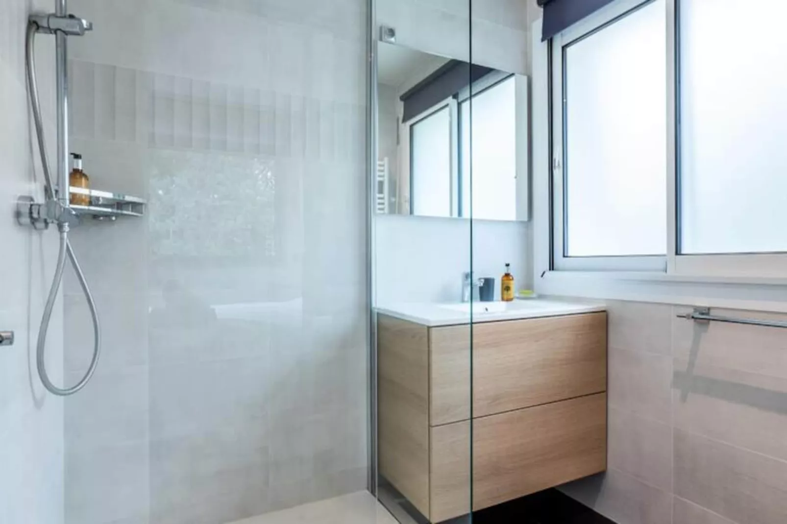 Résidence 2 Pi&egrave;ces  Terrasse &agrave; 8min &agrave; Pied Du Centre Parking-Non tagué