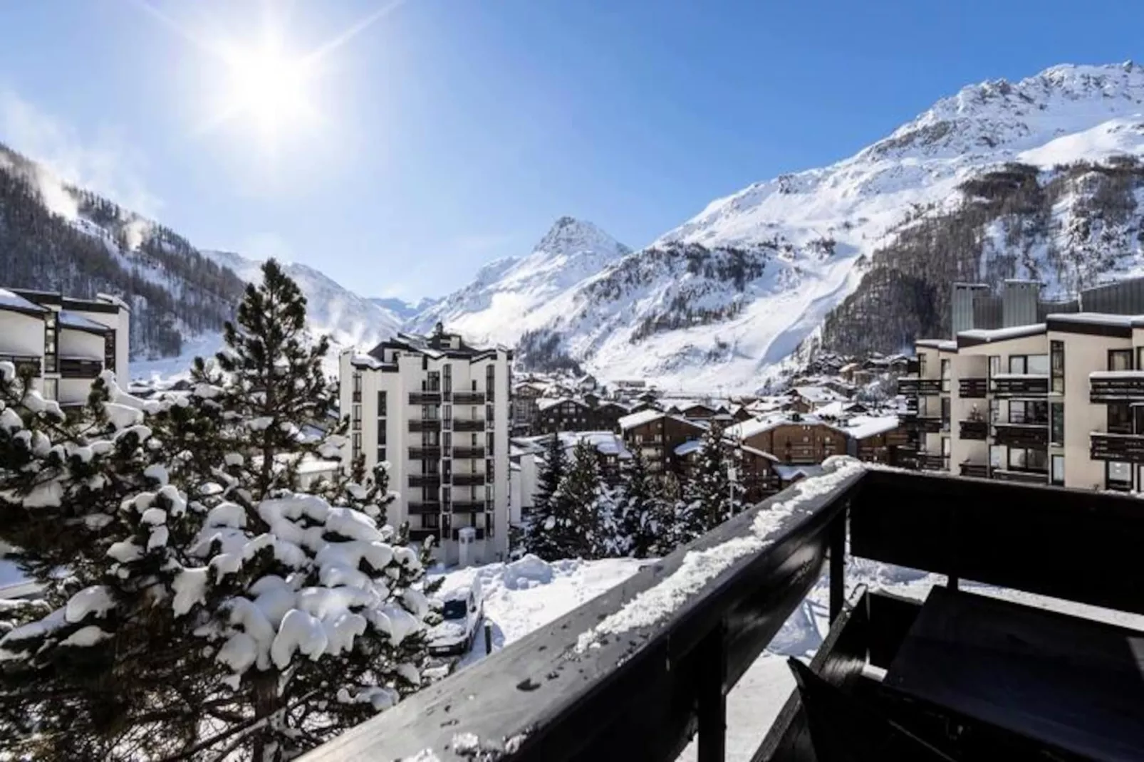 Résidence Hauts De Val-Non tagué