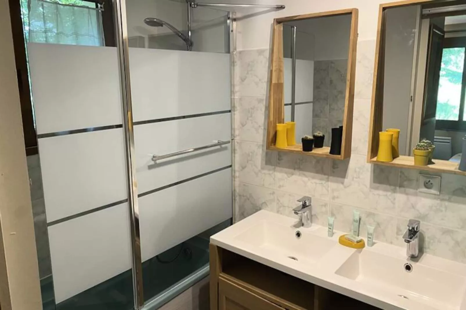 Chalet Epinette-Untagged