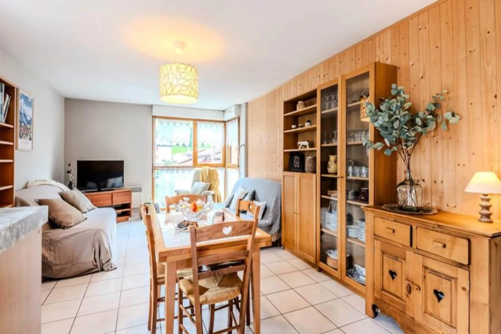 Slow Chalet Th&ocirc;nes: Lac & Montagne -15 Min Ski - Ascenseur, Balcon, Parking-Untagged