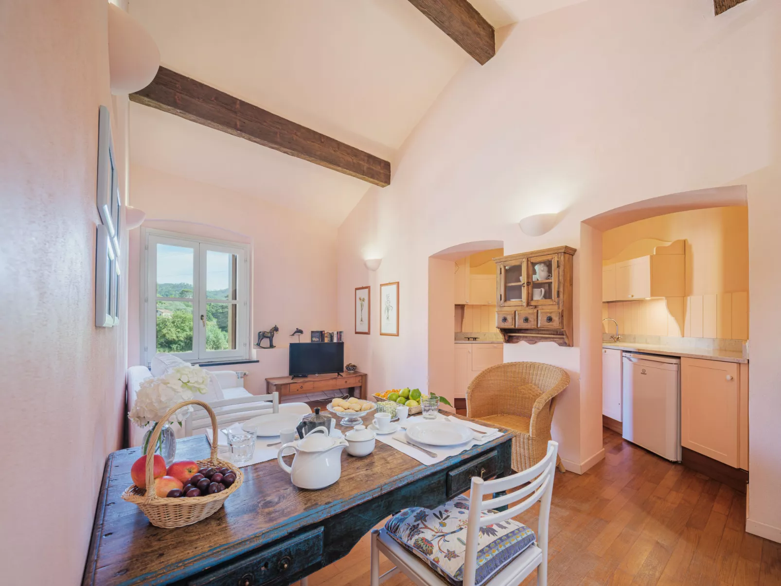 Casa della Dalcisa-Inside