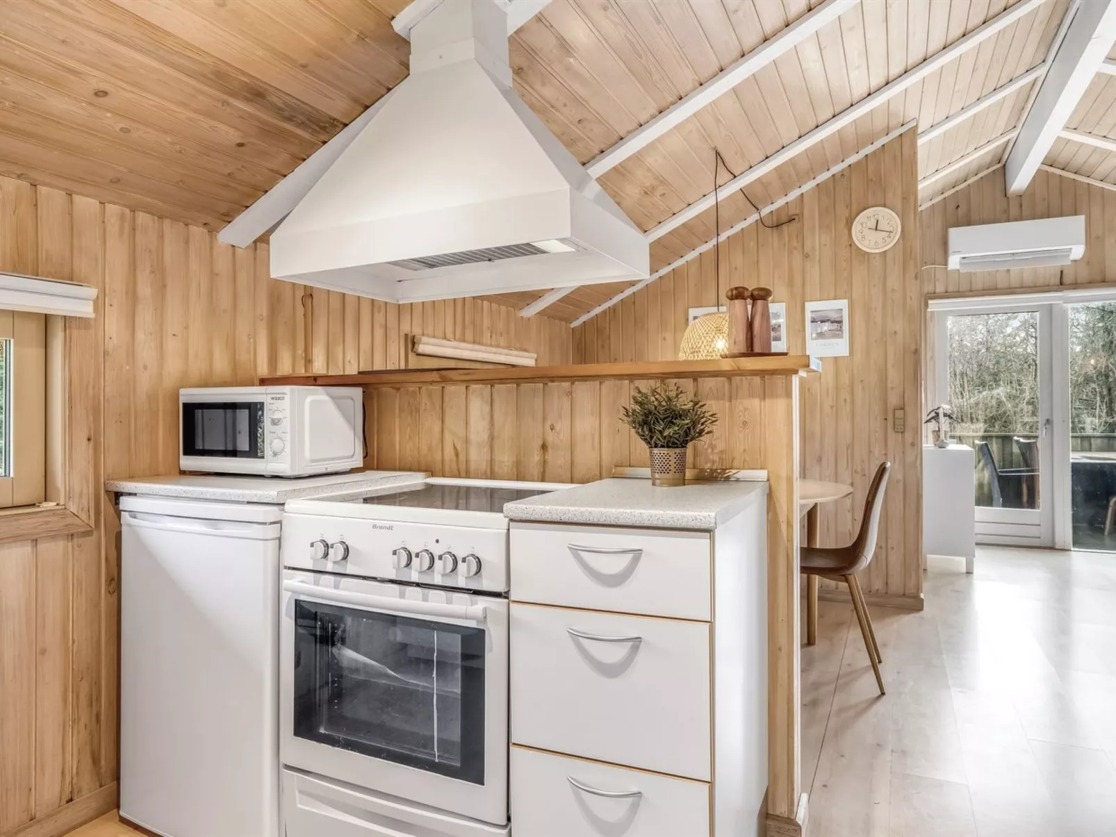 "Seda" - 600m from the sea-Drinnen