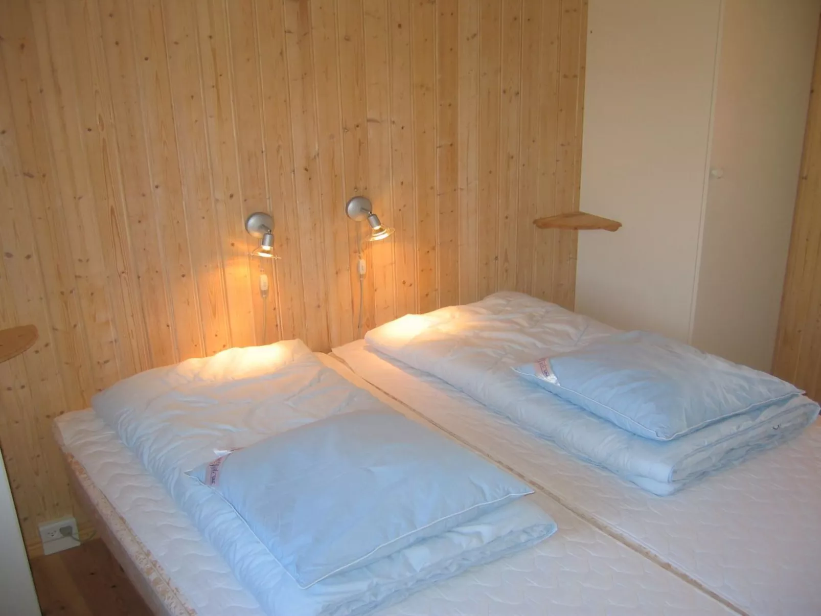 "Bernadine" - 350m from the sea-Inside