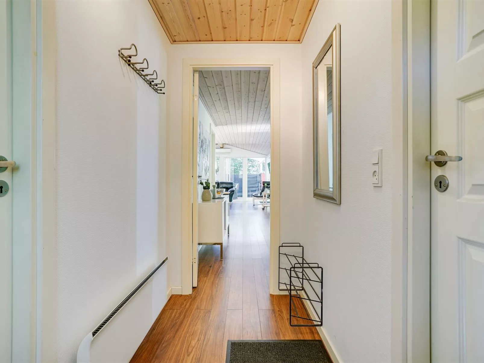 "Epke" - 250m from the sea-Inside