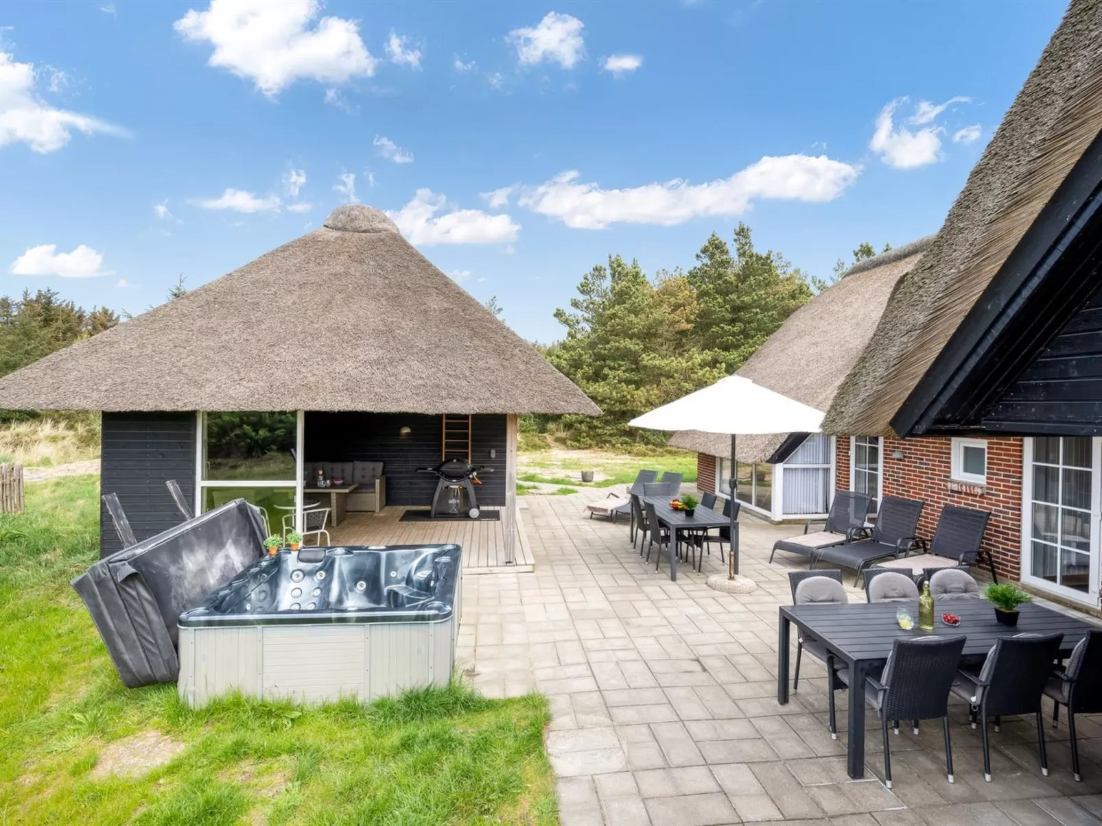 "Vangel" - 500m from the sea-Drinnen