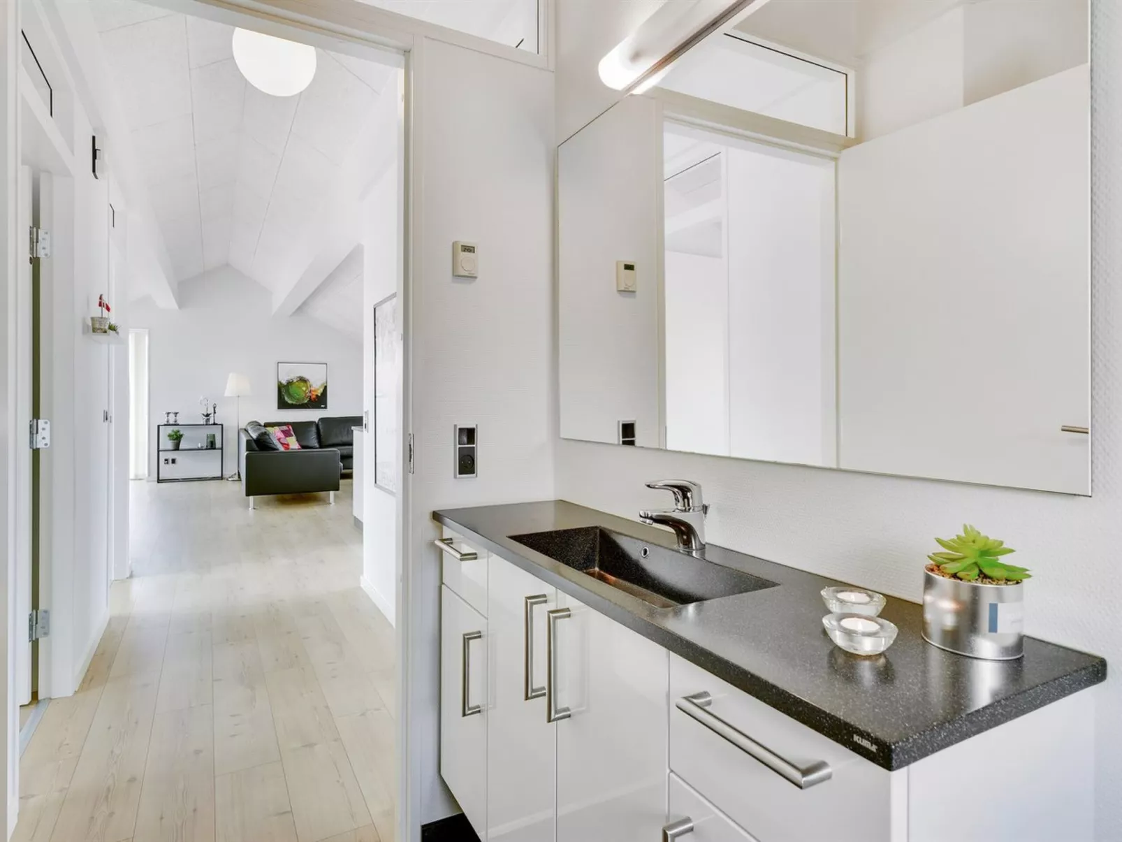 "Anneka" - 200m from the sea-Inside