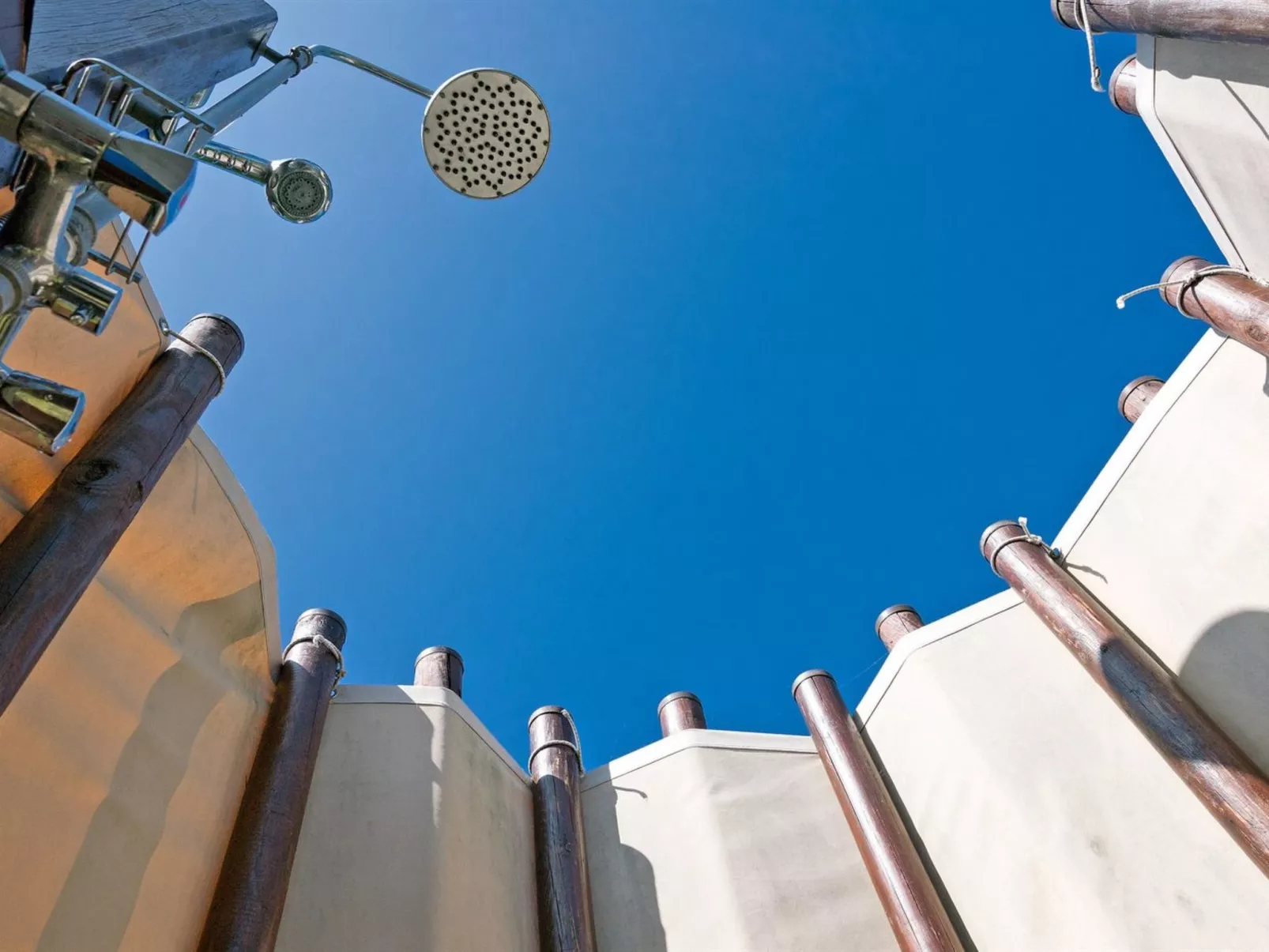 "Siegried" - 2.2km from the sea-Inside