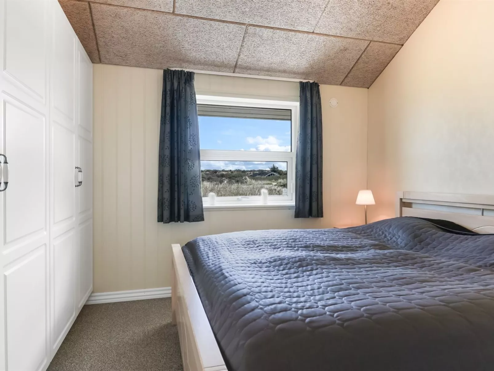 "Björnstjerne" - 400m from the sea-Inside