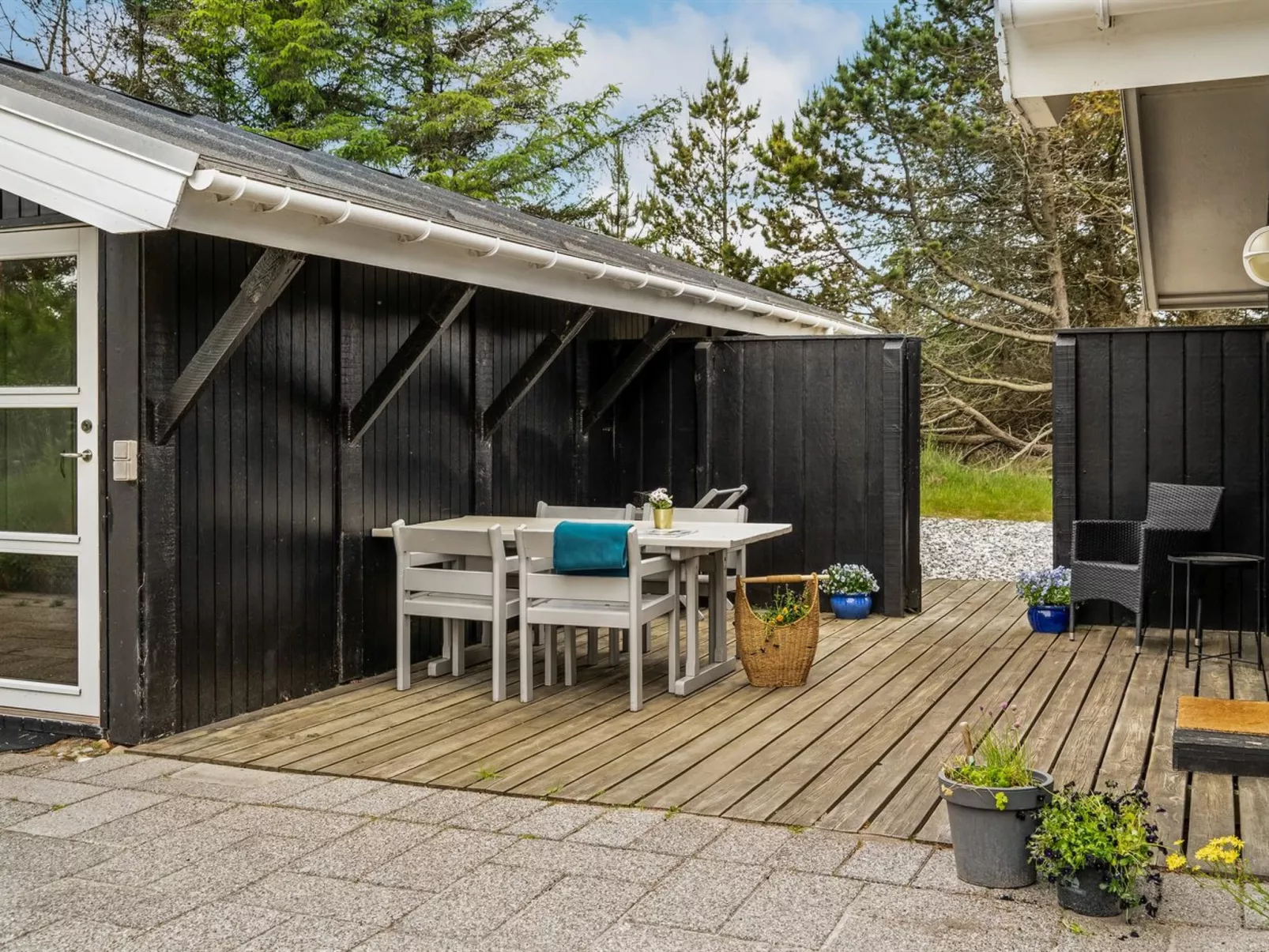 "Eivy" - 1km from the sea-Outside