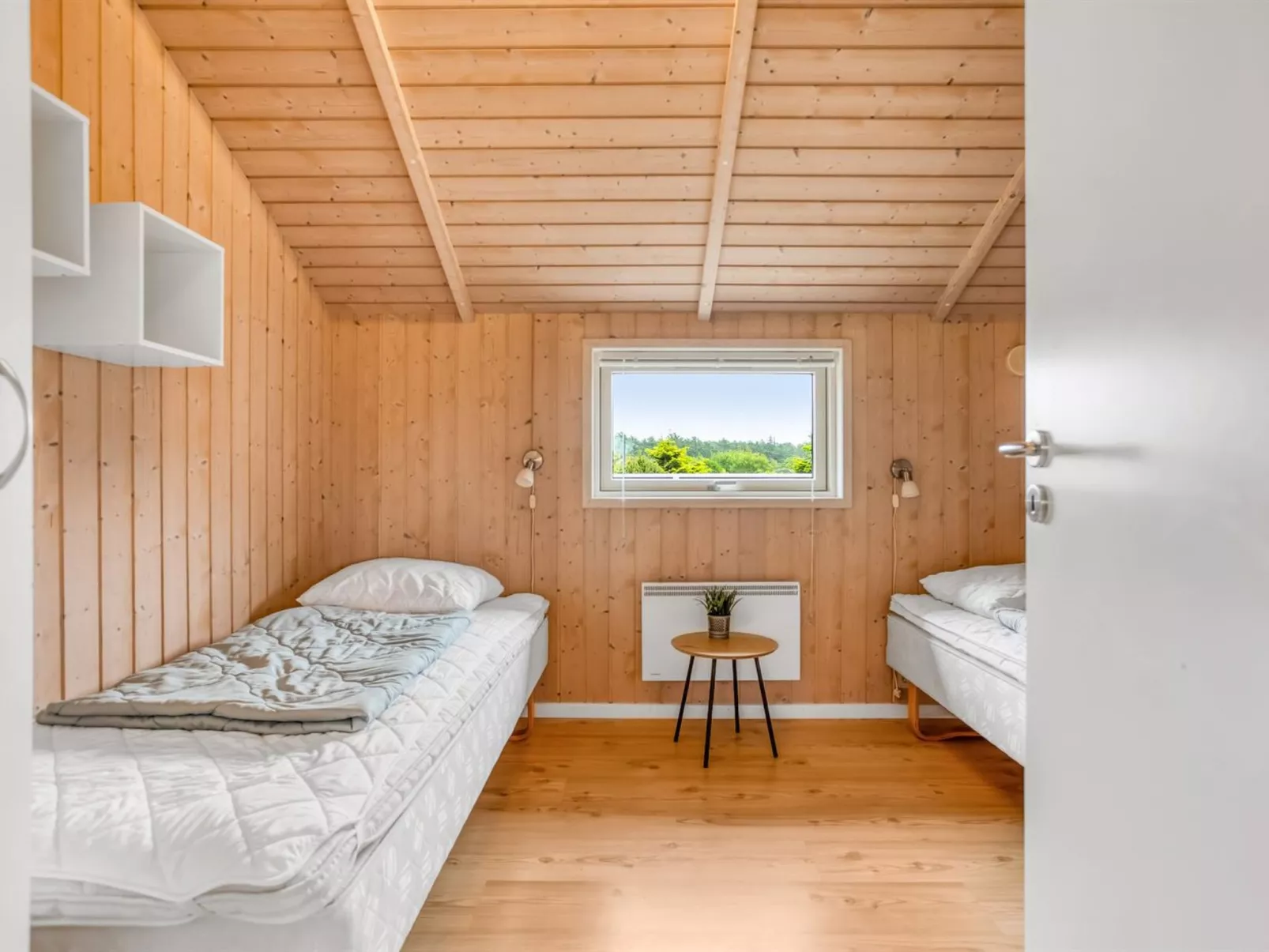 "Leya" - 1.2km from the sea-Dedans