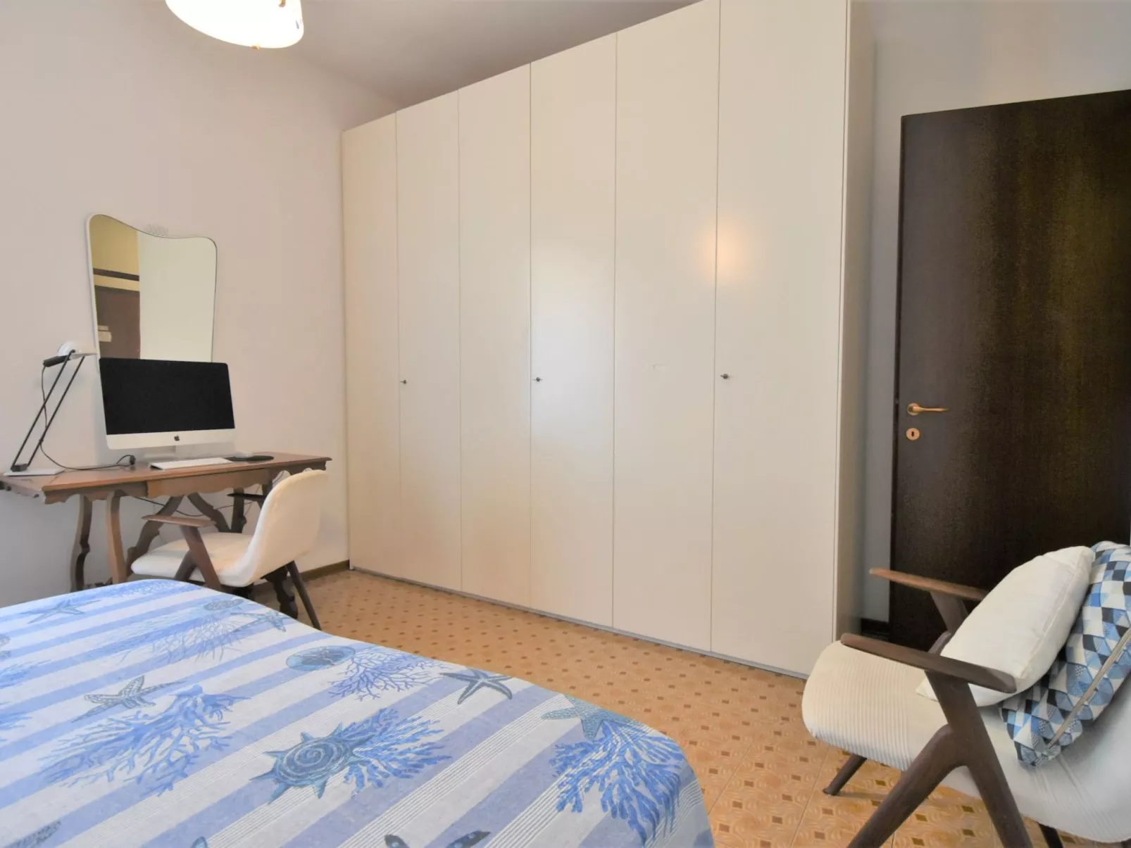 Park Apartment-Inside