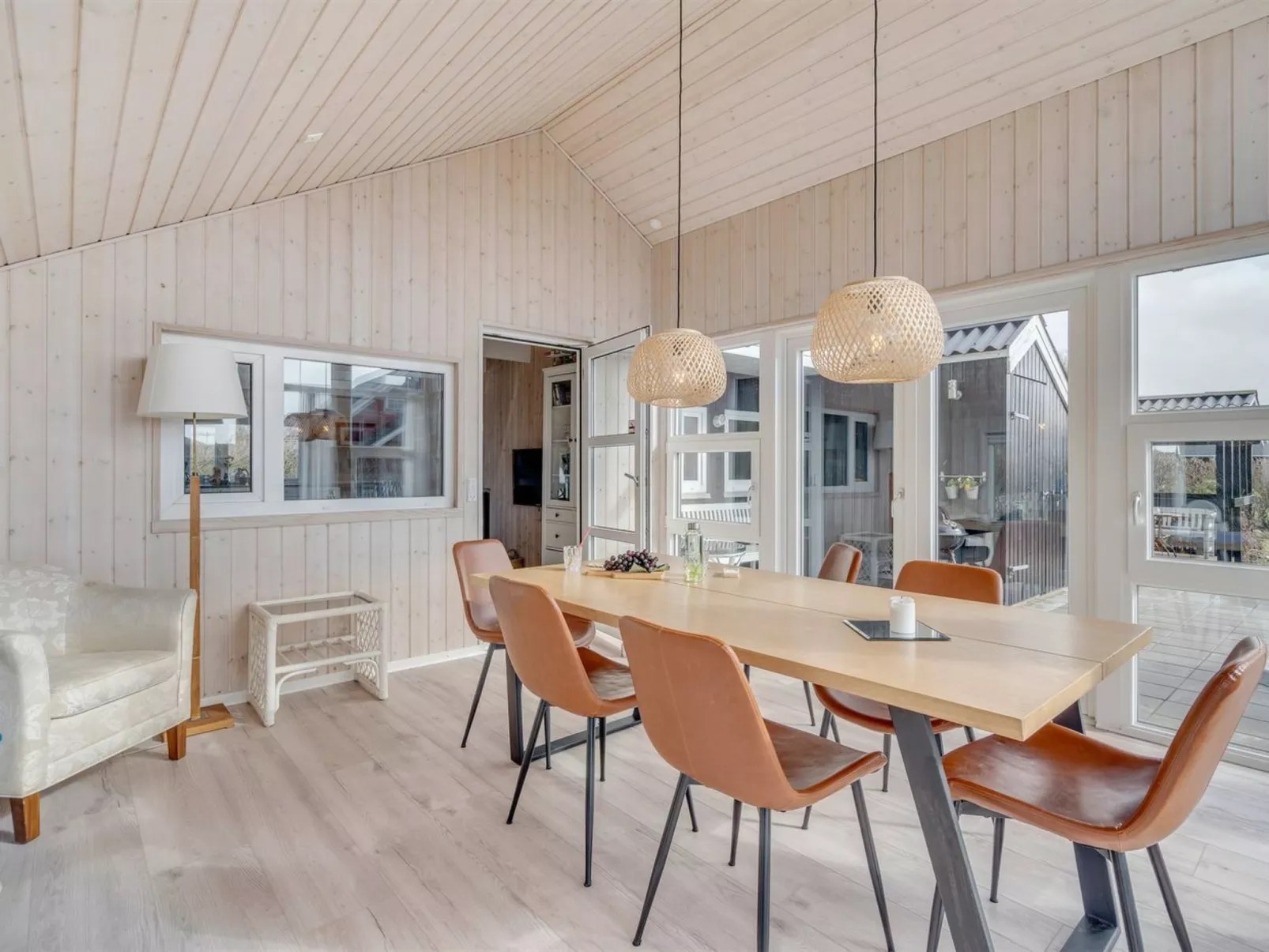 "Gudmundine" - 350m to the fjord-Inside