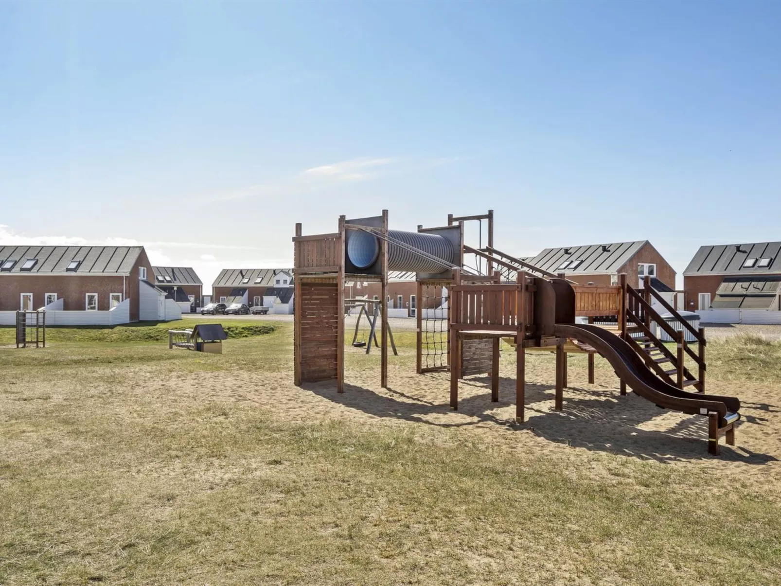 "Otto" - 2.3km from the sea - Outside