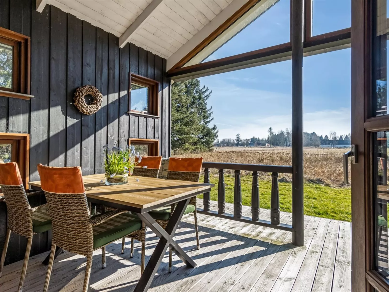 "Marla" - 1.1km from the sea-Outside