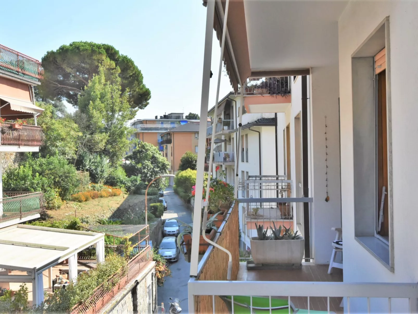 Park Apartment-Outside