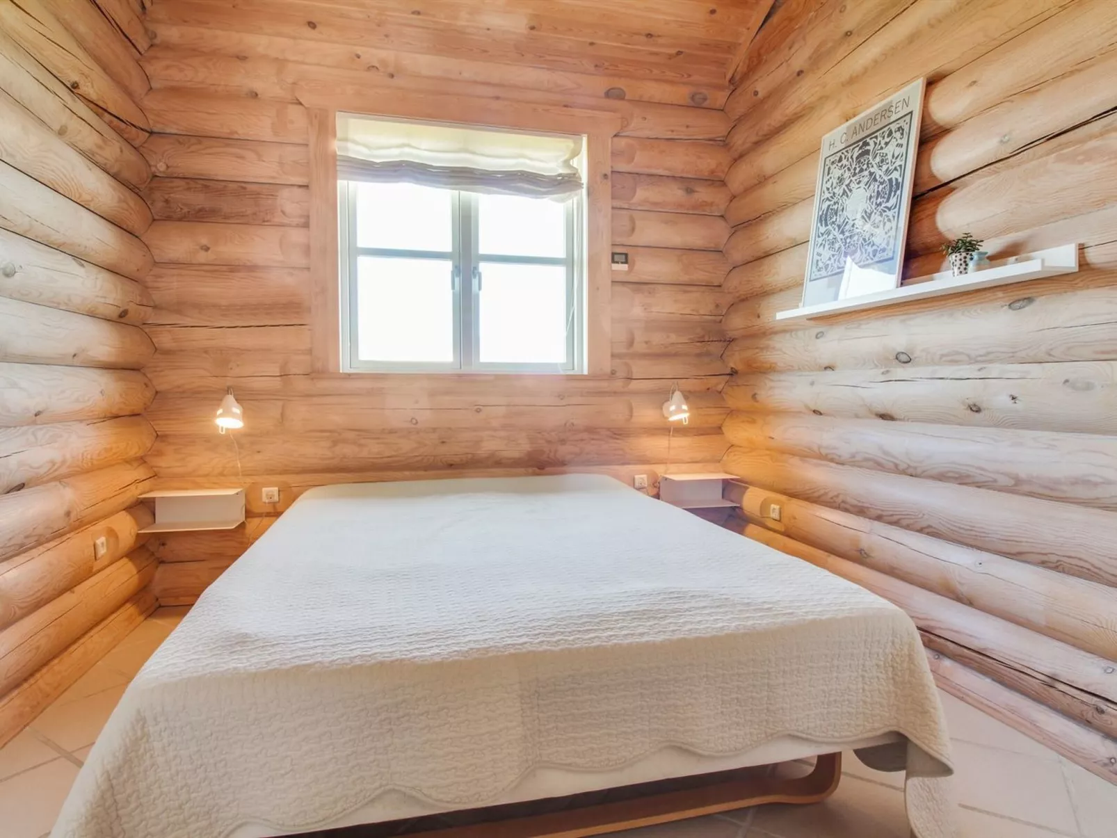 "Salmund" - 600m from the sea-Inside