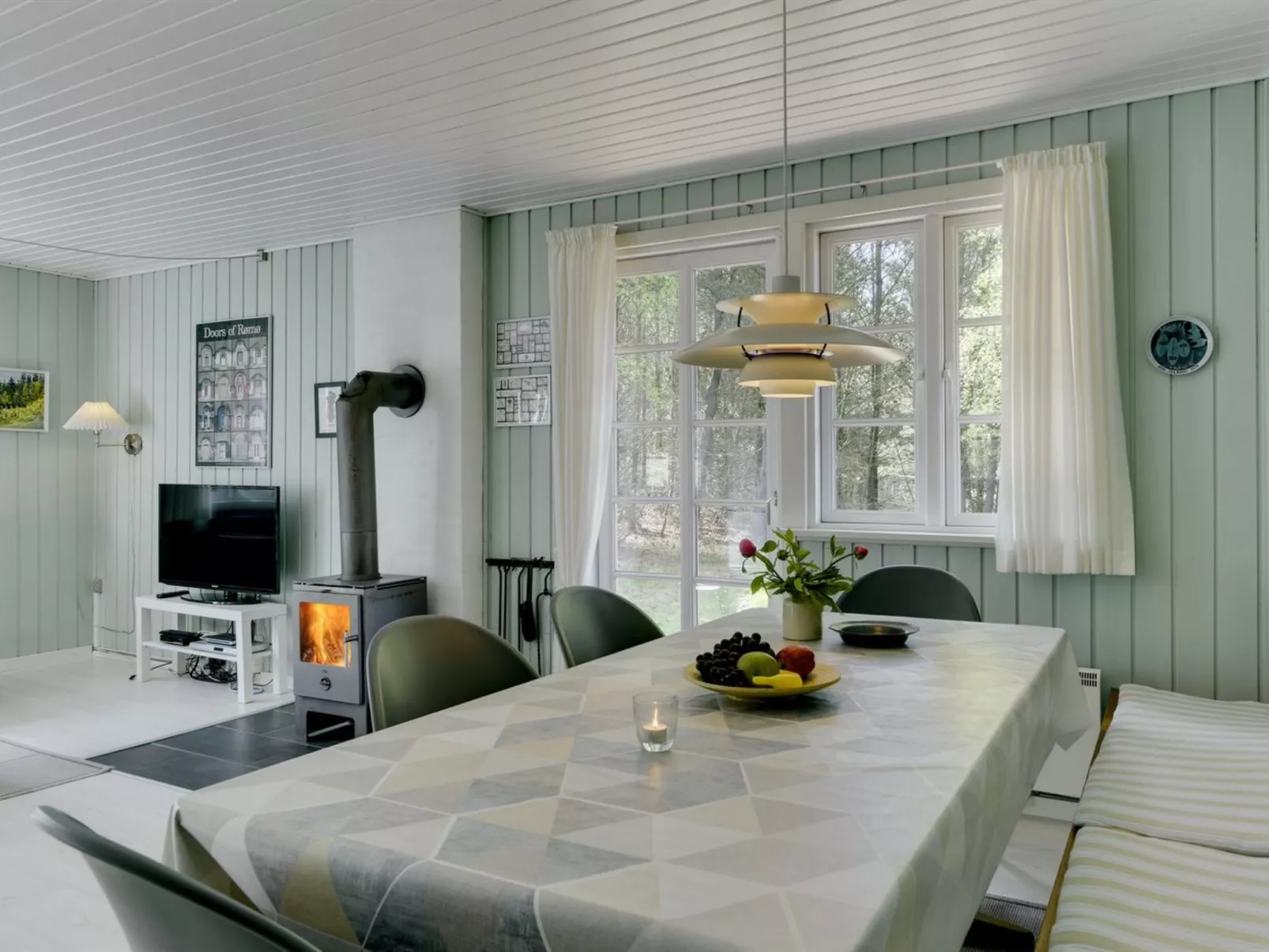 "Epiphania" - 900m from the sea-Inside