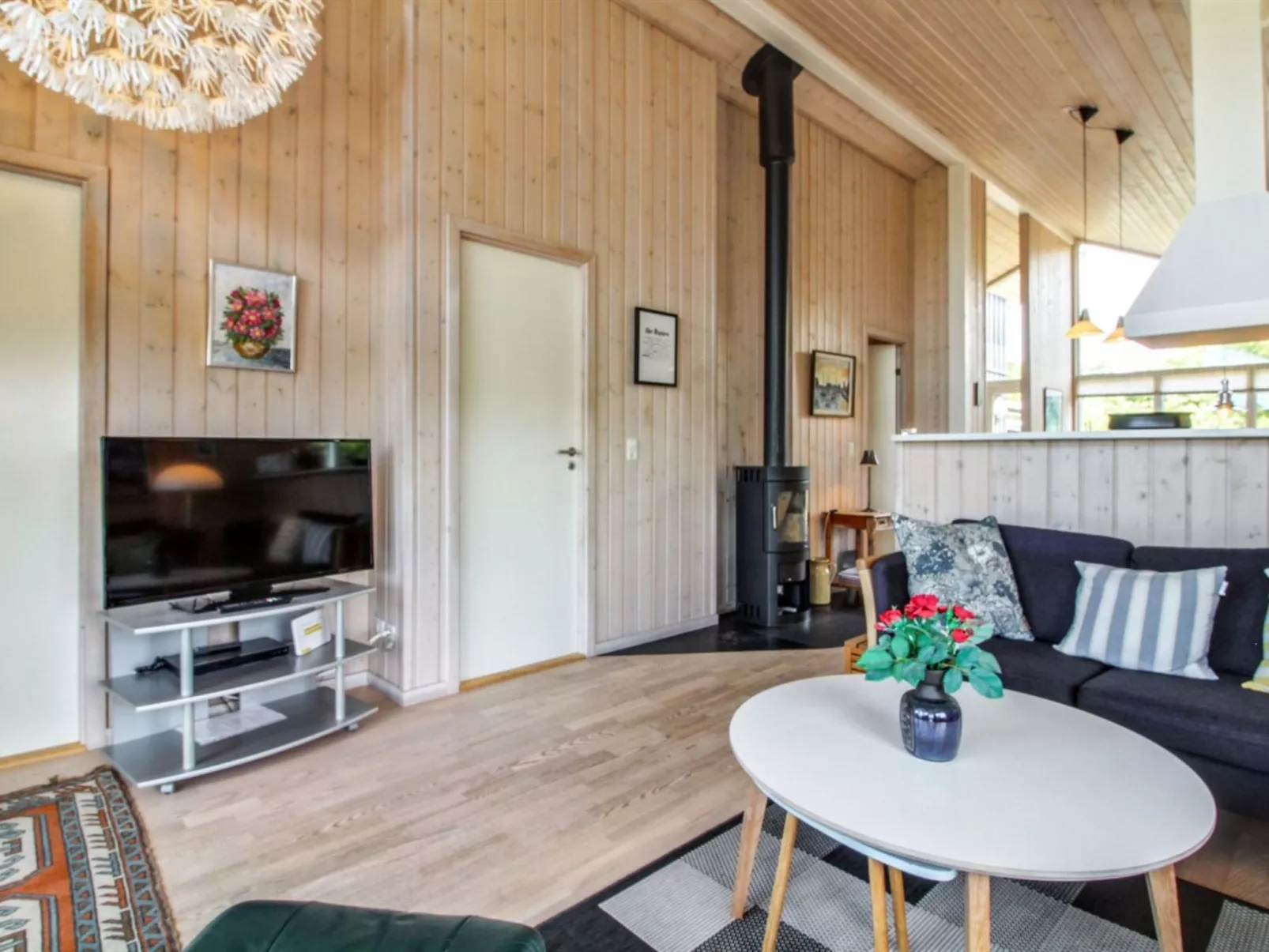 "Fides" - 600m from the sea-Inside