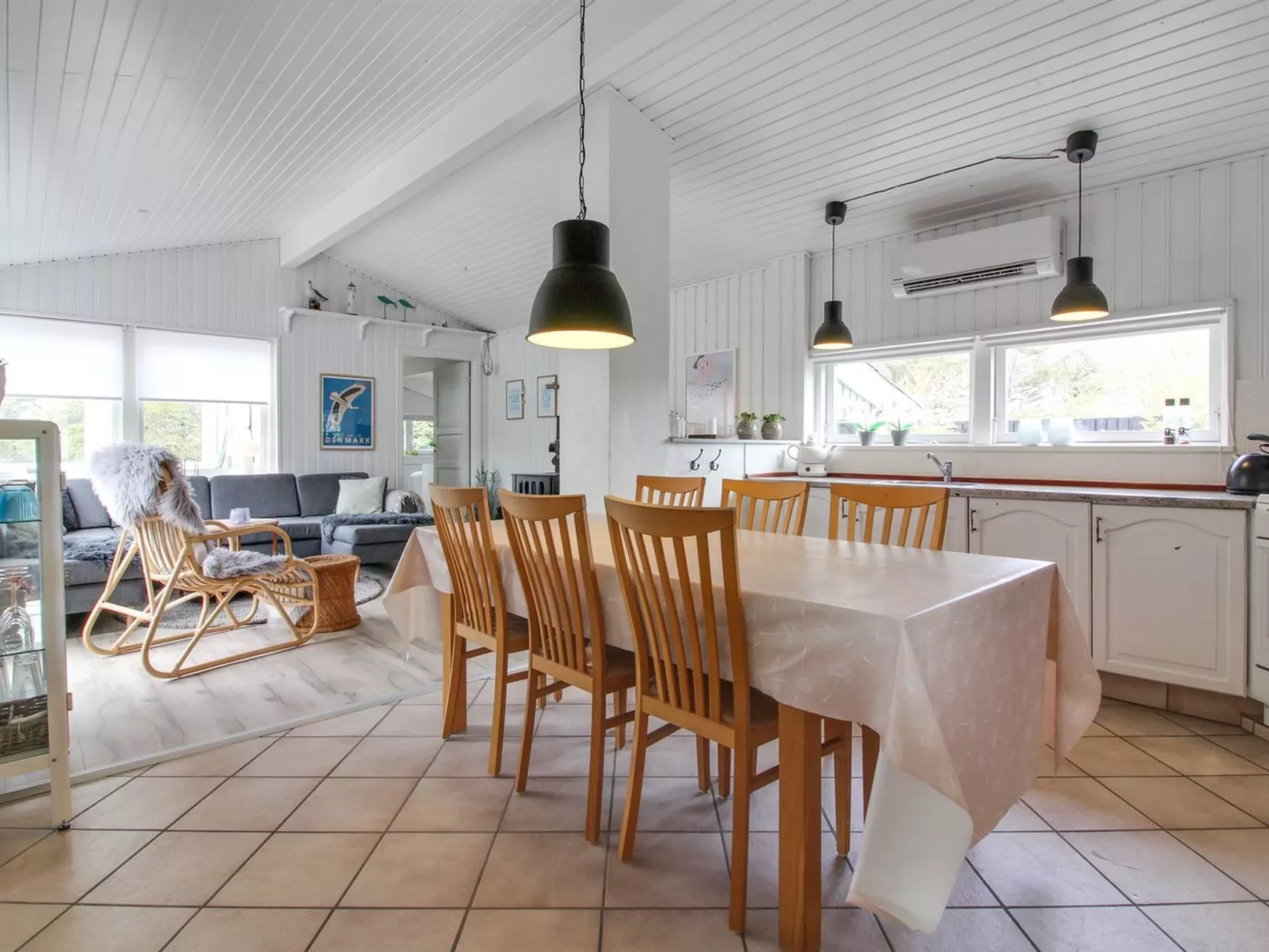 "Henryette" - 200m from the sea-Inside