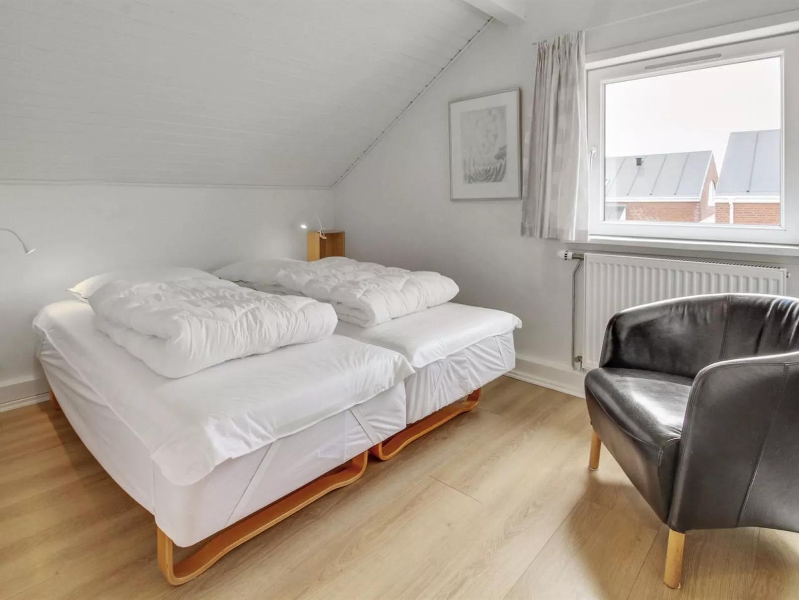 "Raine" - 2.3km from the sea-Dedans