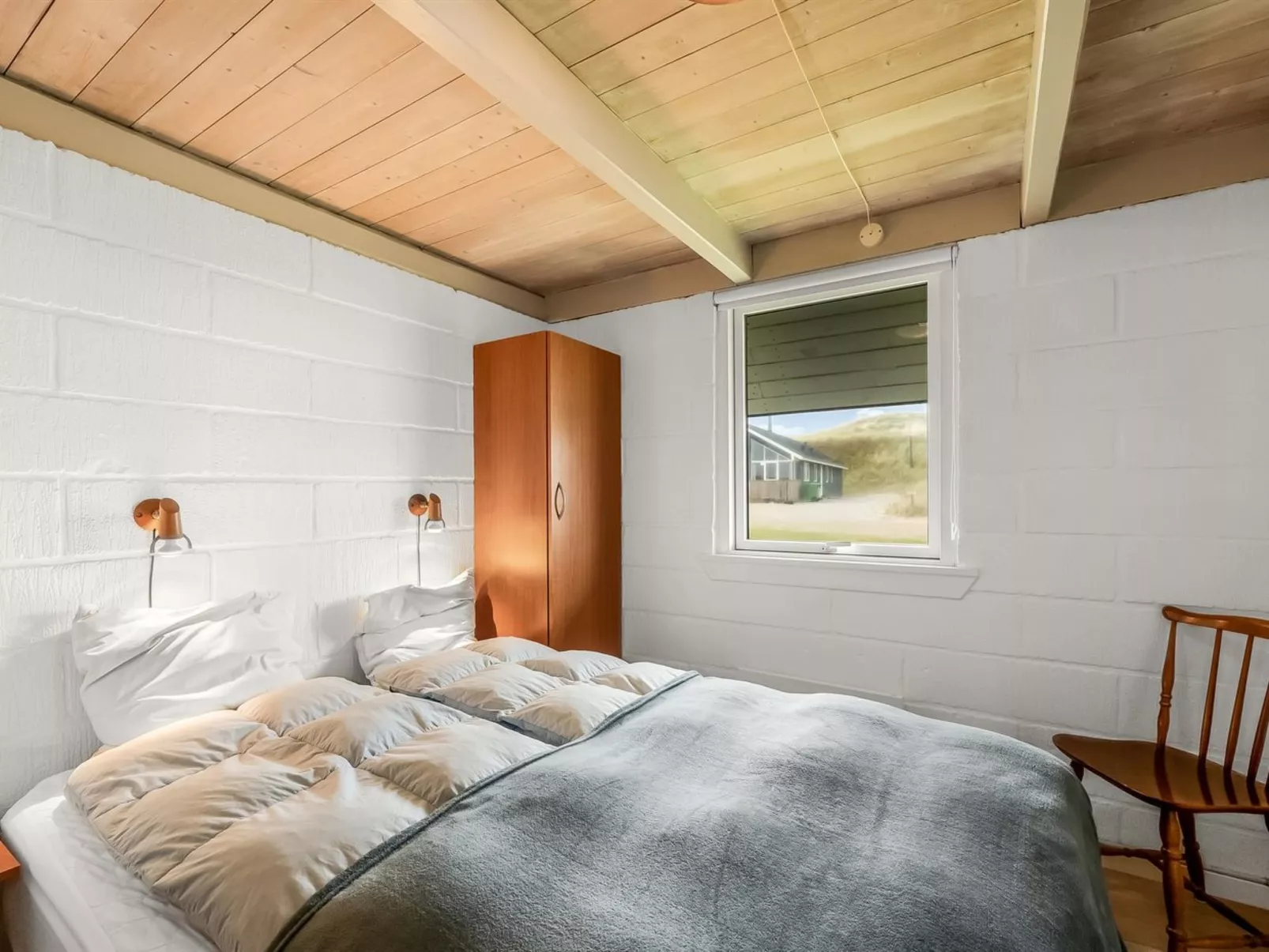 "Eringisl" - 50m from the sea-Drinnen