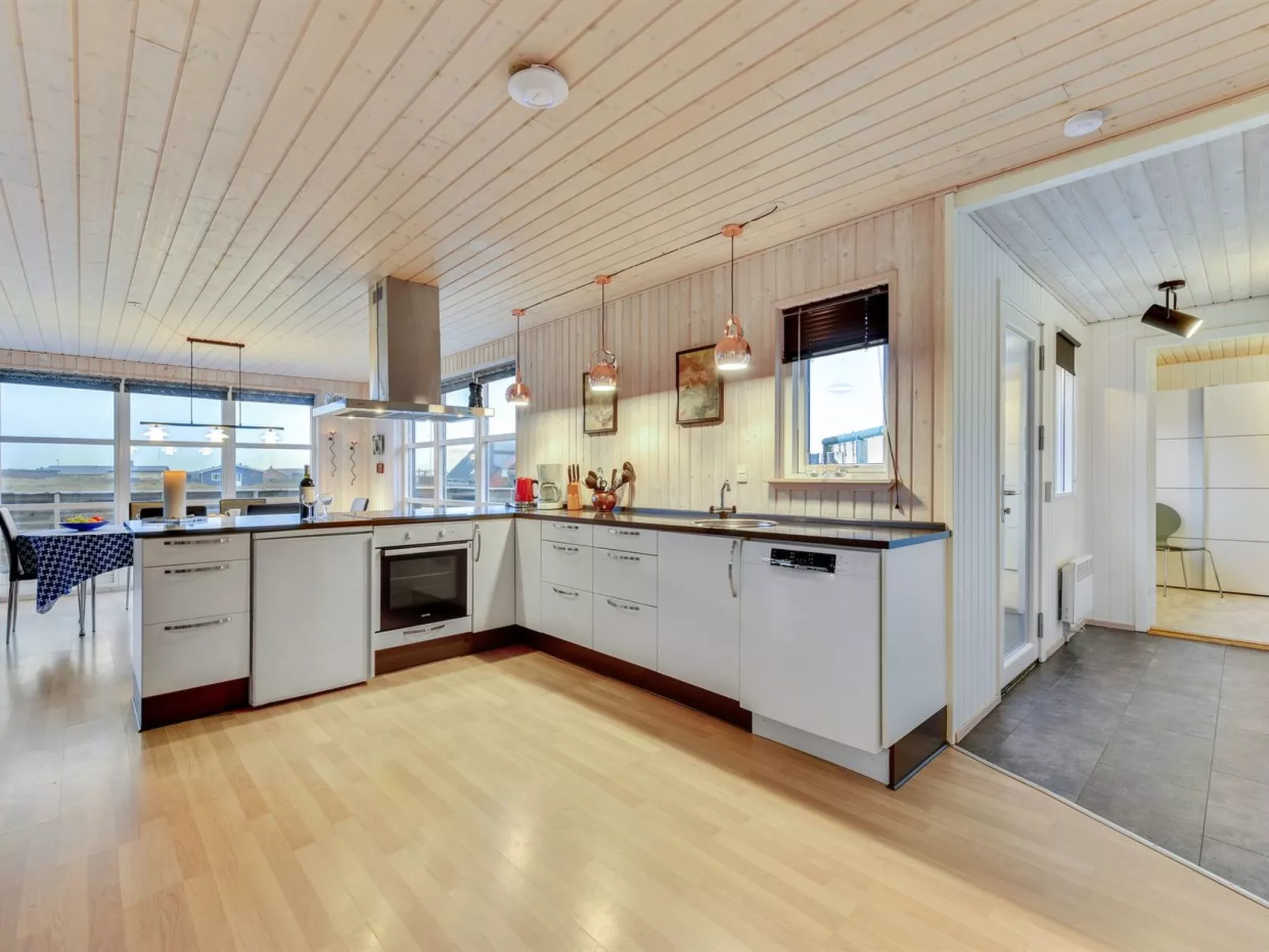 "Withger" - 300m from the sea-Inside