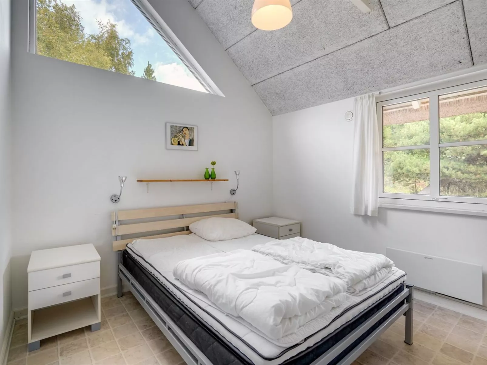 "Jenna" - 1.4km from the sea-Inside