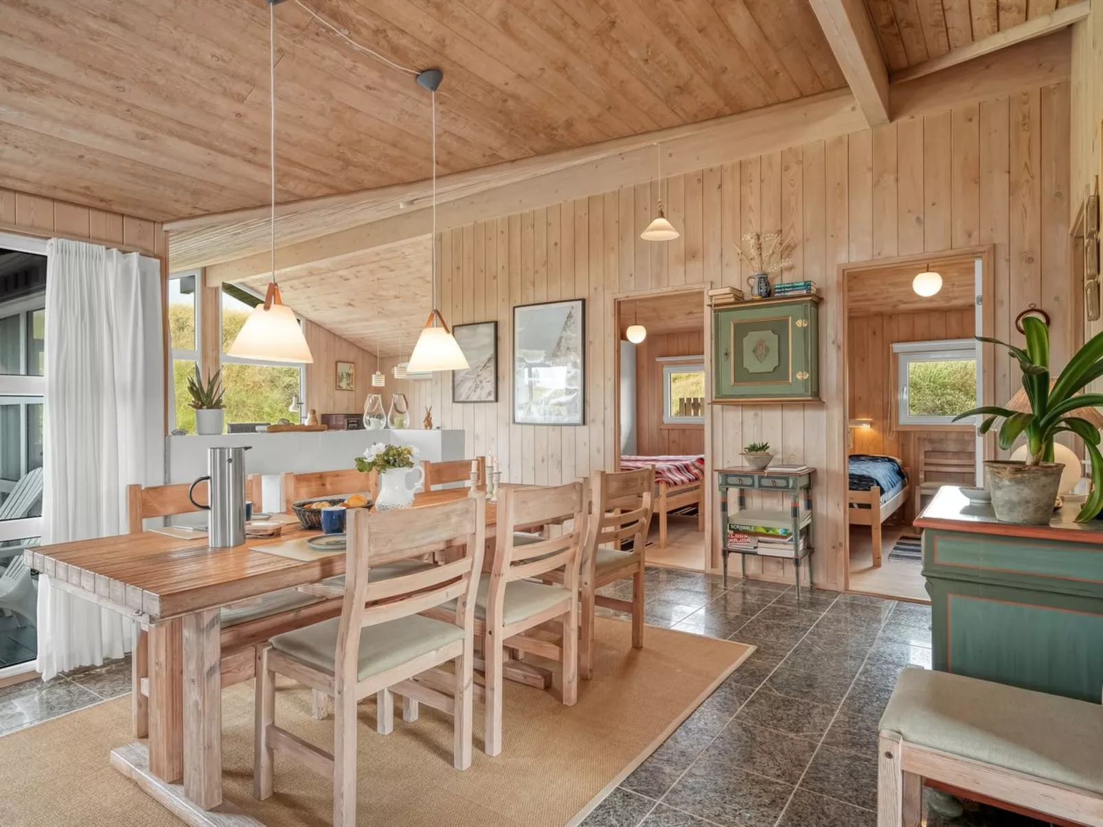 "Rosemari" - 260m from the sea-Drinnen