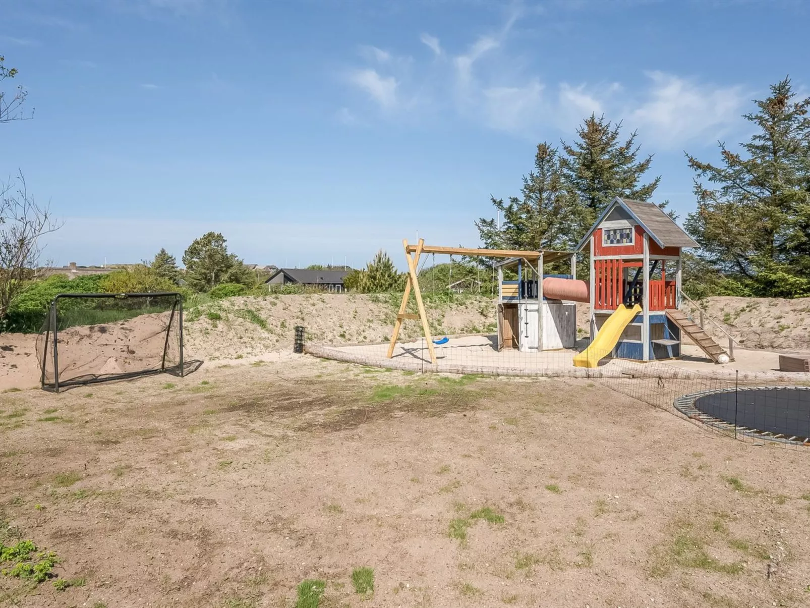 "Finne" - 800m from the sea-Outside