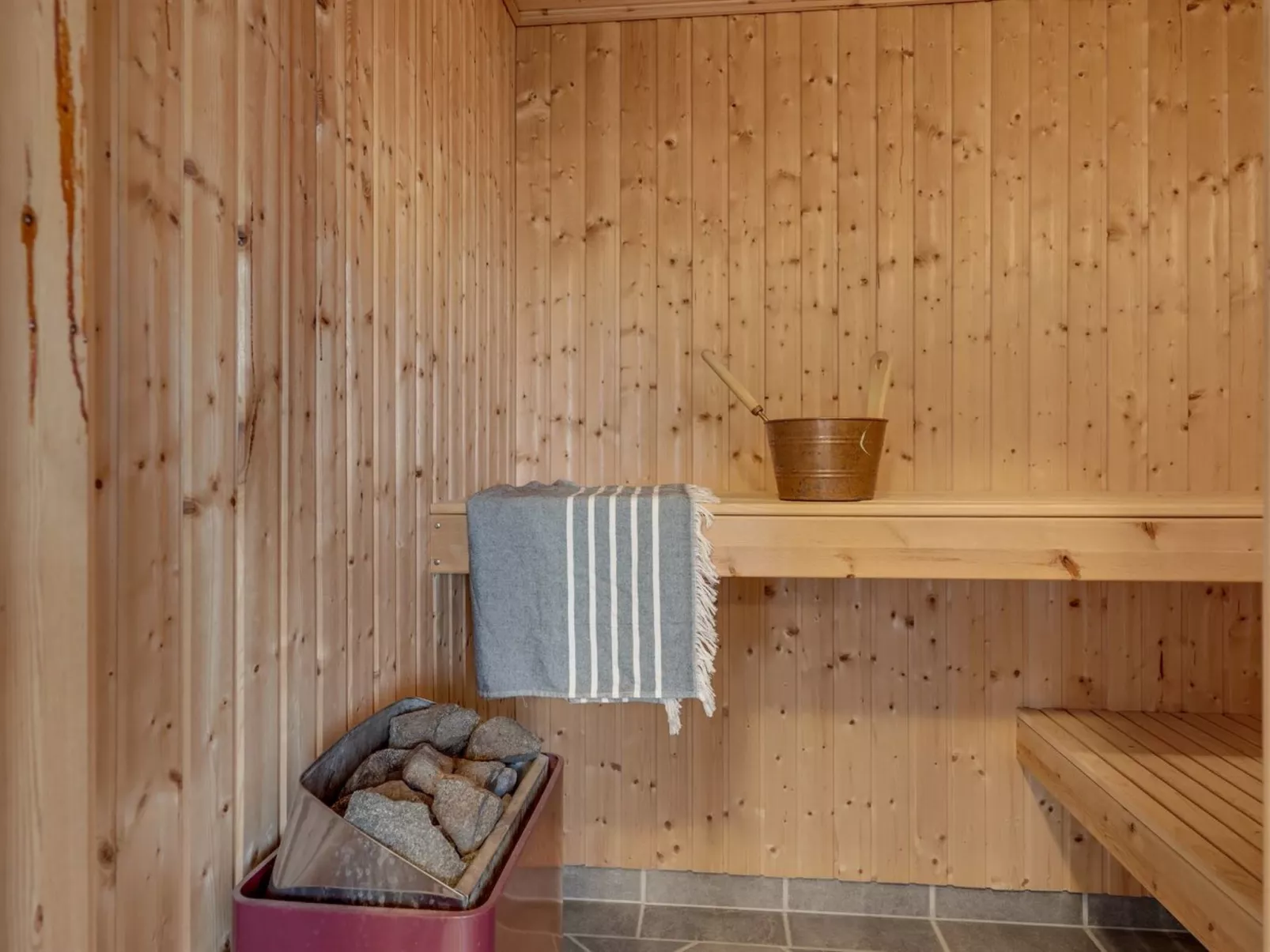 "Aniela" - 150m from the sea-Inside