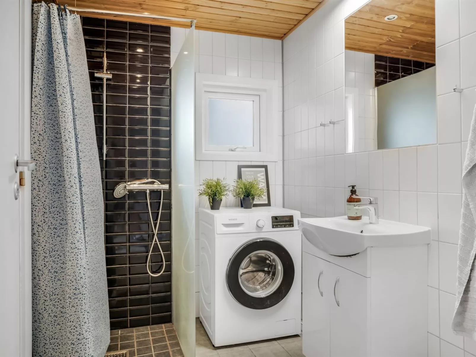 "Bettine" - 500m from the sea-Dedans