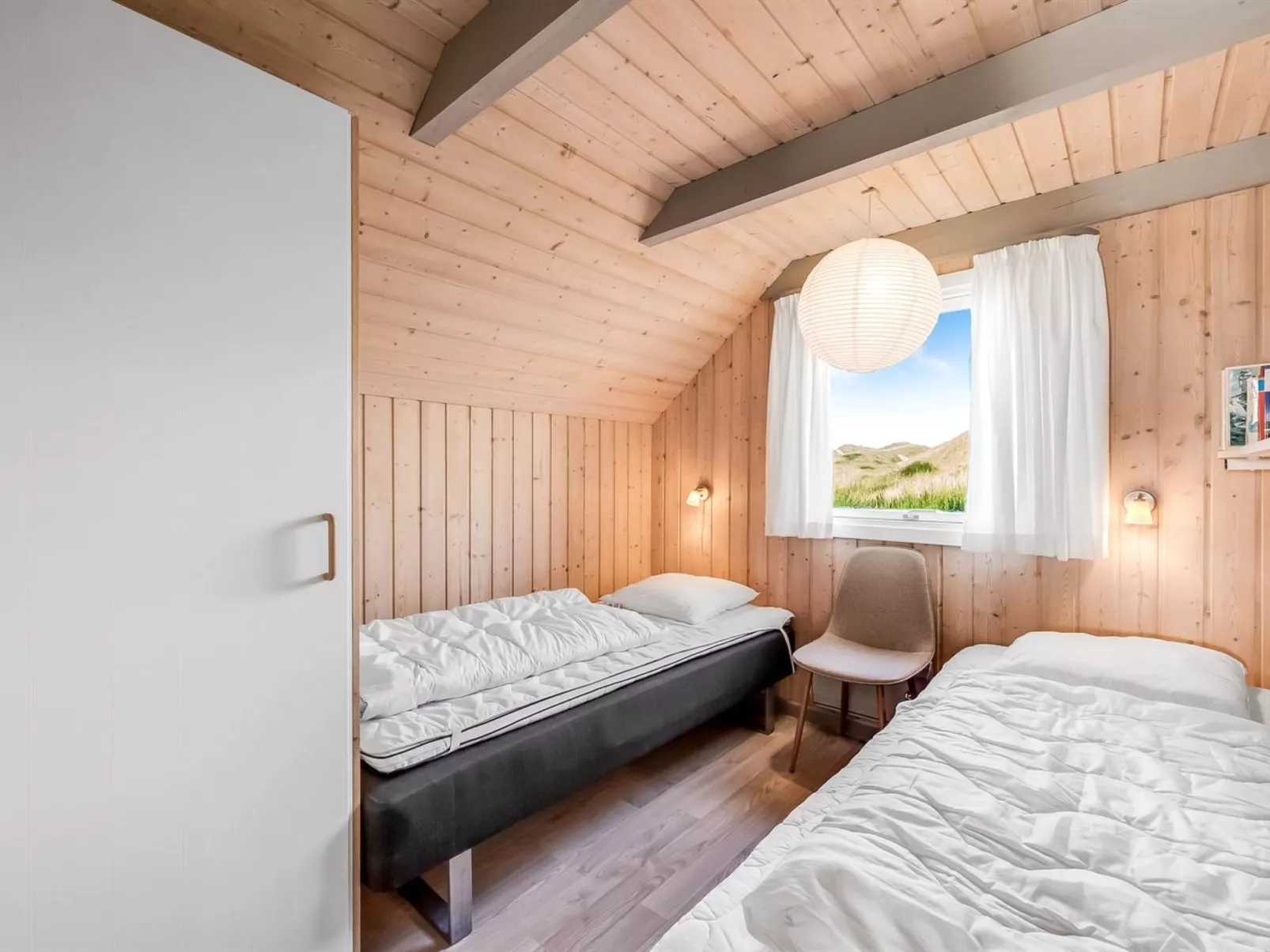 "Eggert" -  from the sea-Inside