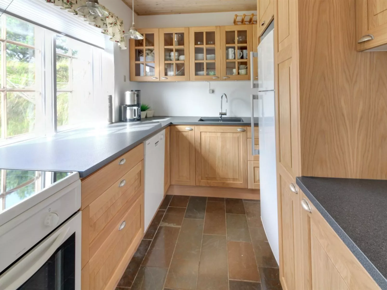 "Lioba" - 400m from the sea-Drinnen