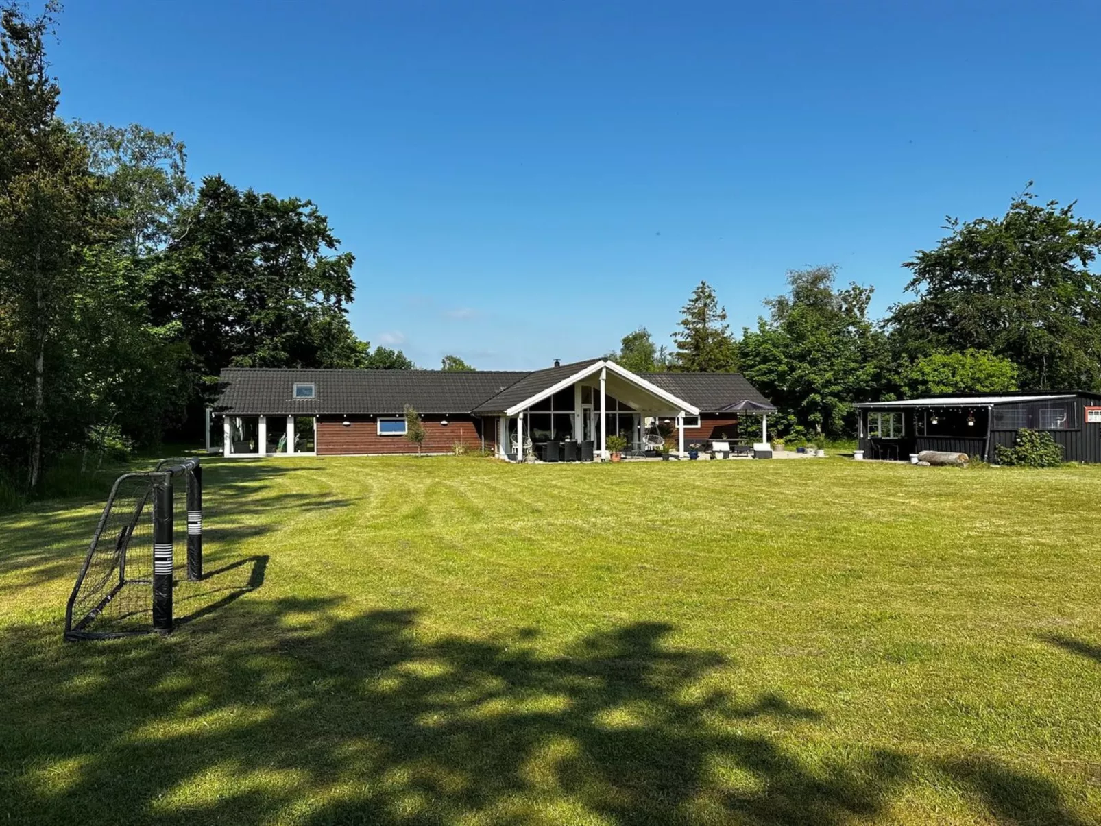 "Hegge" - 300m from the sea-Outside