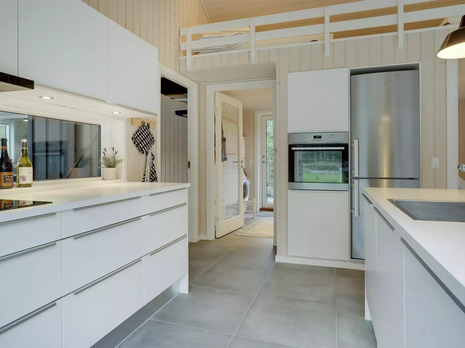 "Cate" - 150m from the sea-Inside