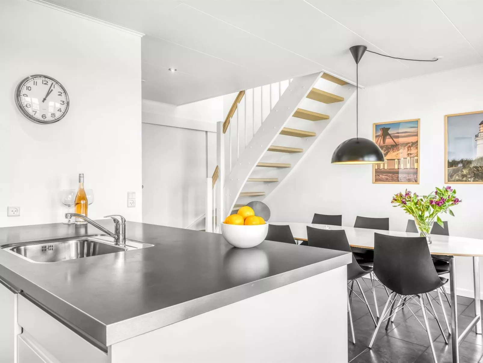 "Keimo" - 600m from the sea-Drinnen