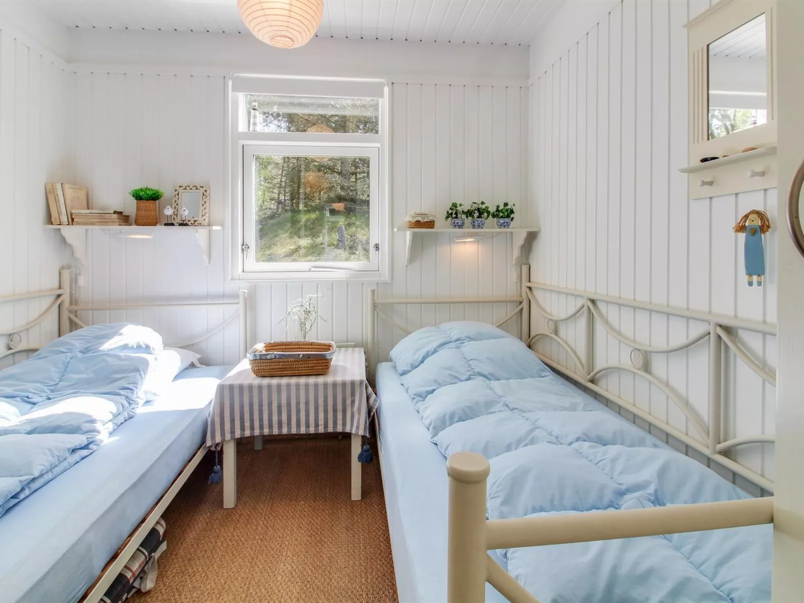 "Galathea" - 800m from the sea-Drinnen