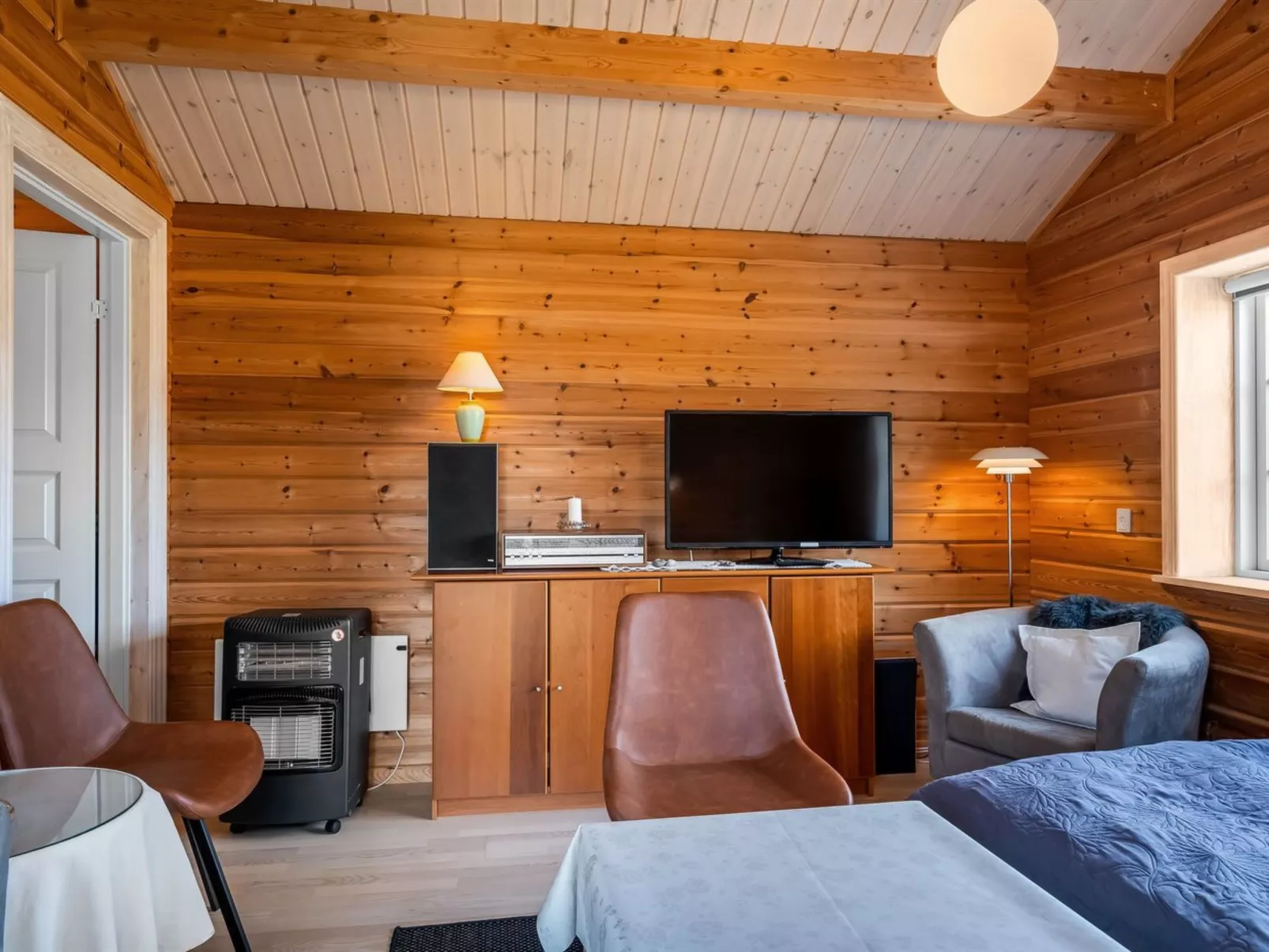 "Mathy" - 900m from the sea-Dedans